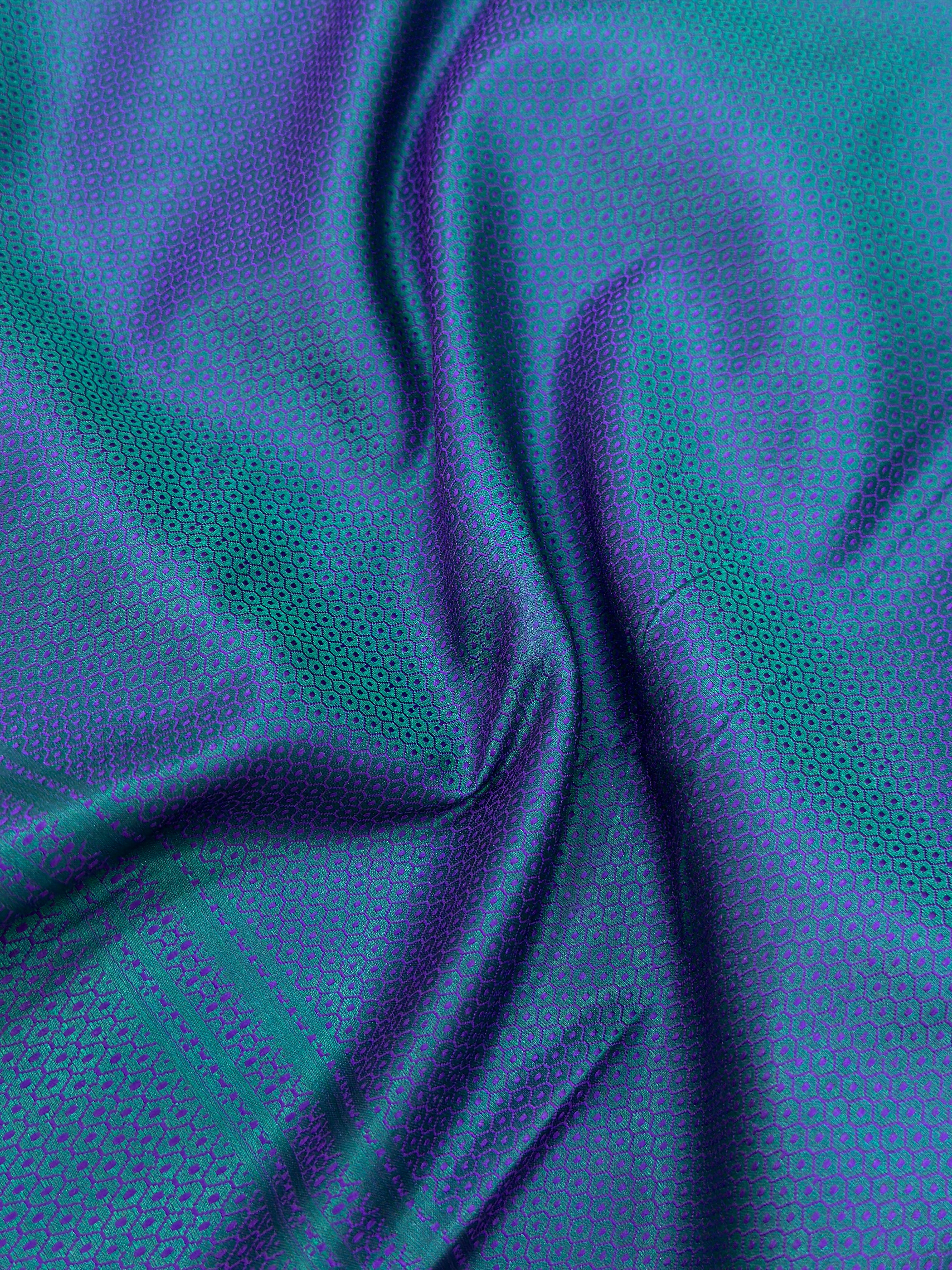 Katan Silk Saree In Peacock green Shades with Blouse