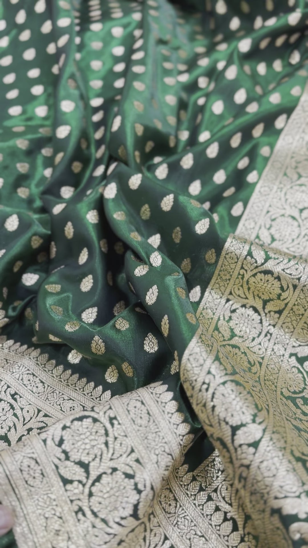 Satin Silk Booti in Bottle Green Shades SS01