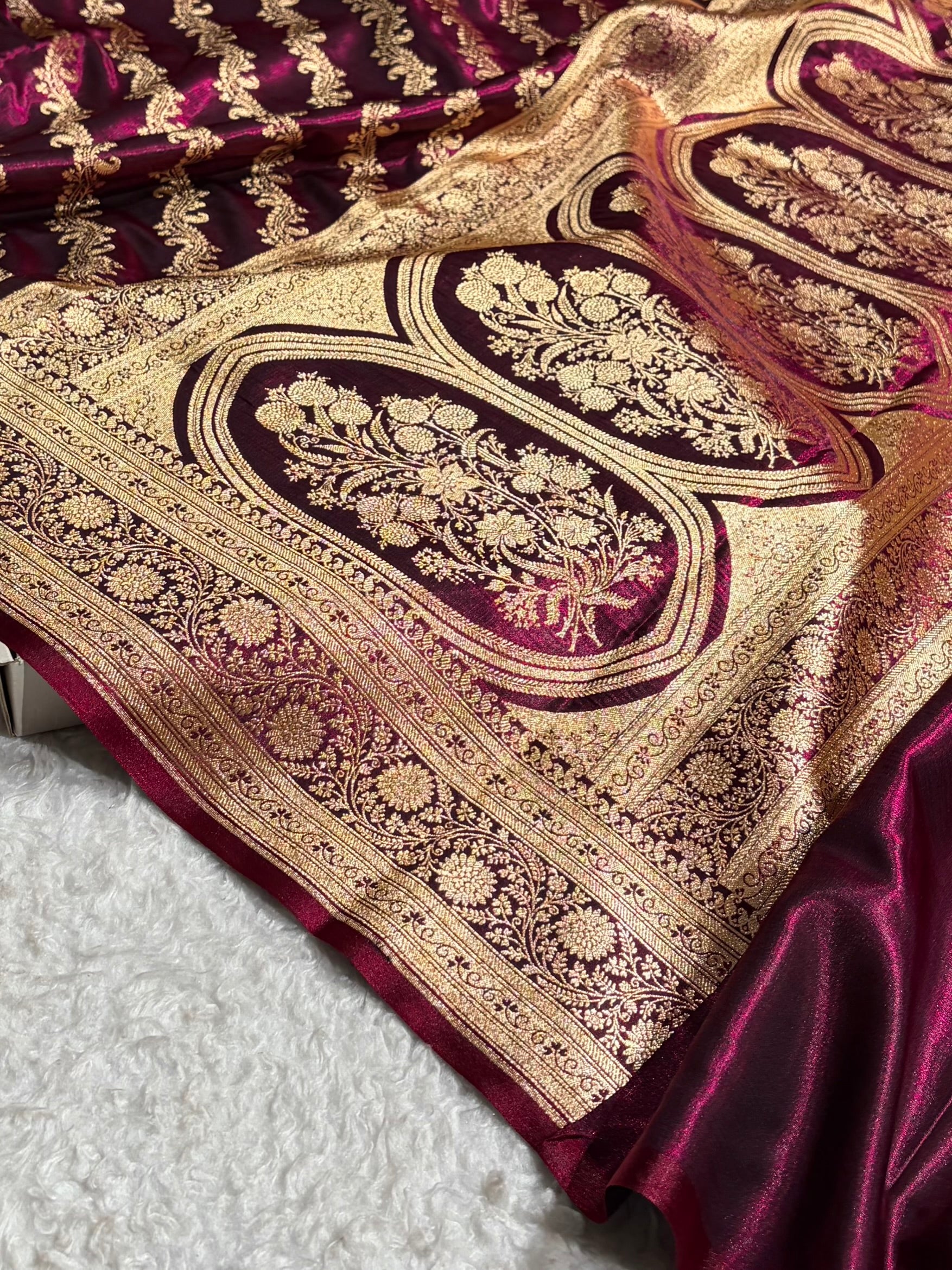 Wine Shades Cross Pattern Banarasi Satin Silk Saree SS39