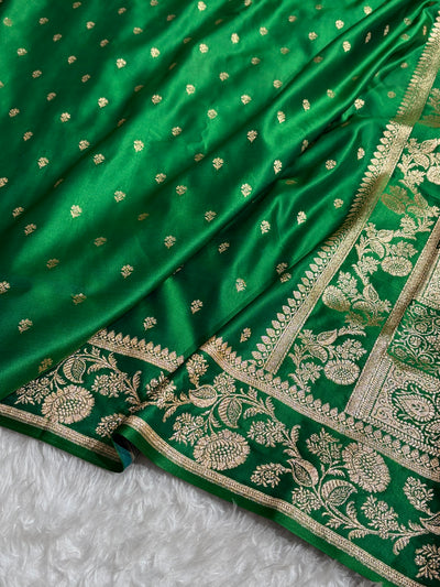Banarasi Cross Green Shades Floral Pattern Satin Katan Silk Saree SK77
