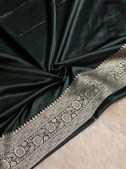 Contrast Dusty Mustard with Bottle Green Floral Jaal Mashru Silk Saree  MS28