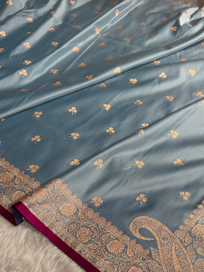 Powder Blue Blue Blue Booti Katan Silk Saree SK09