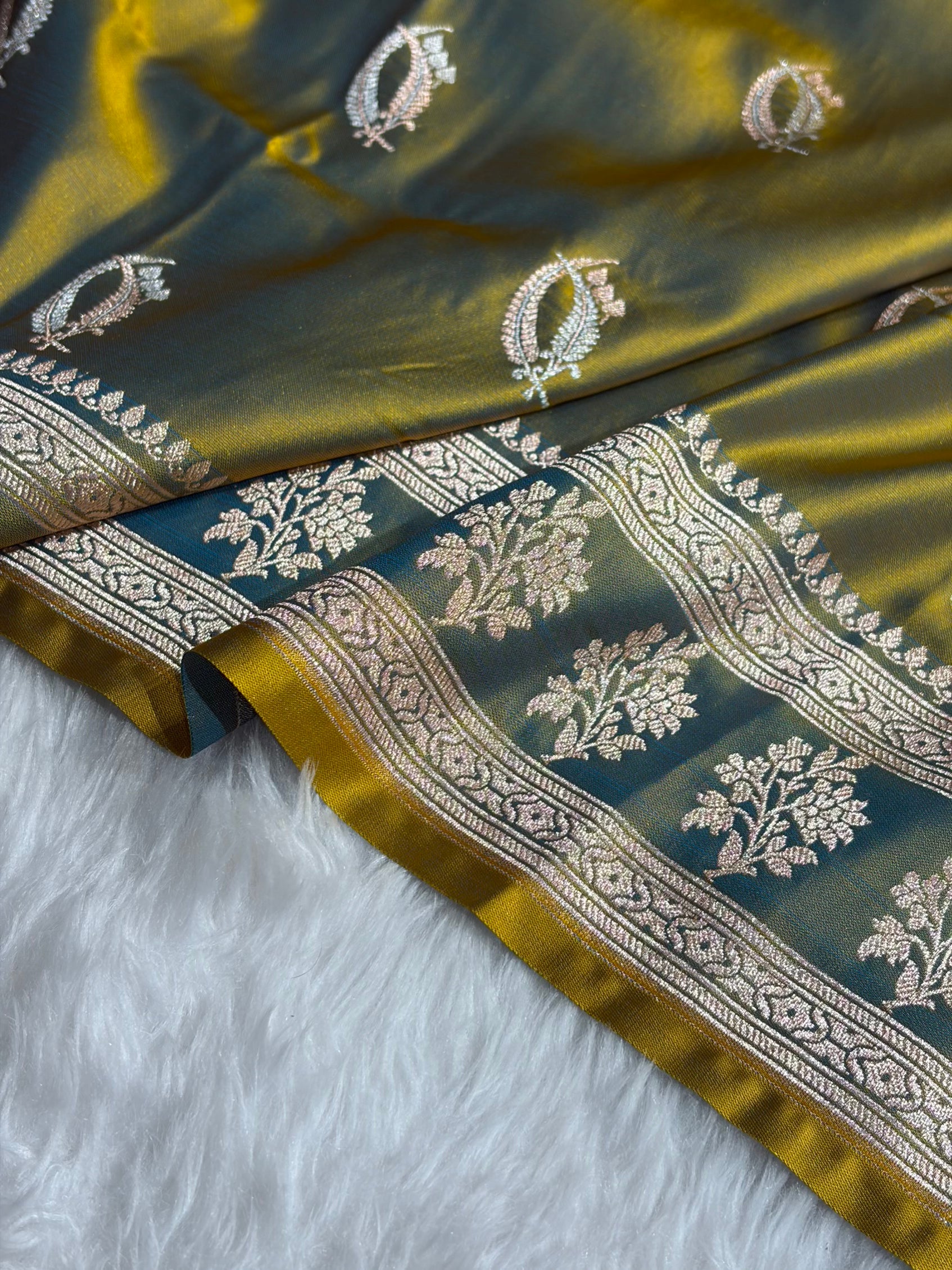 Liril Mehendi Shades Banarasi Boota Pattern Floral Mashru Silk Saree MSM-112