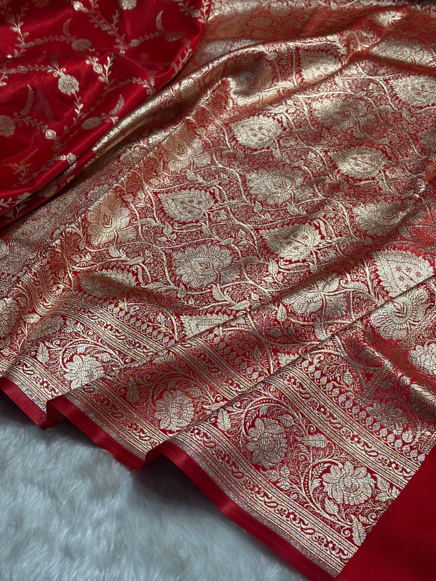 Red Shades Banarasi Satin Silk Saree SS34