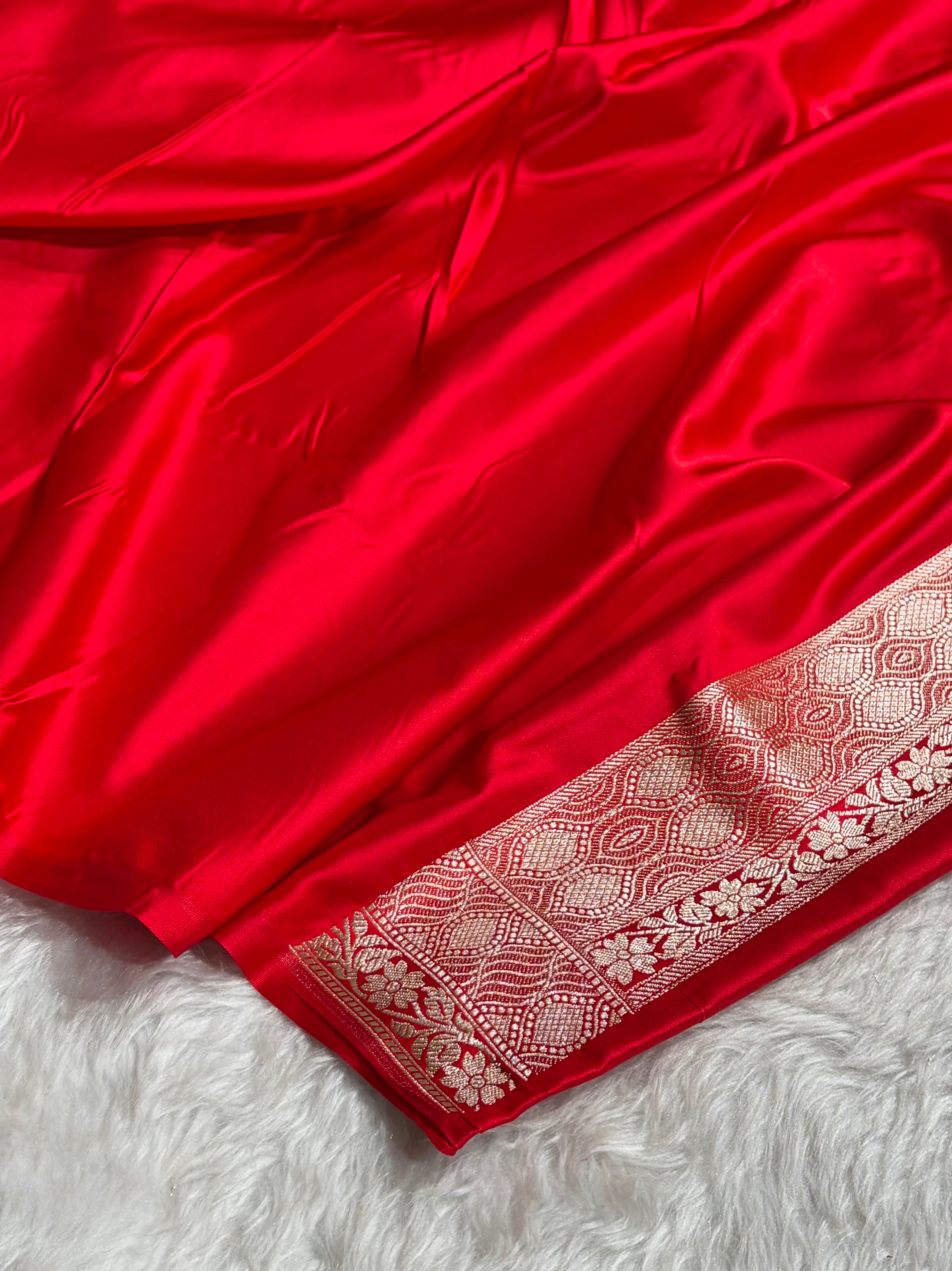 Red Shades Tanchoi Motif Mashru Silk Saree MST-15