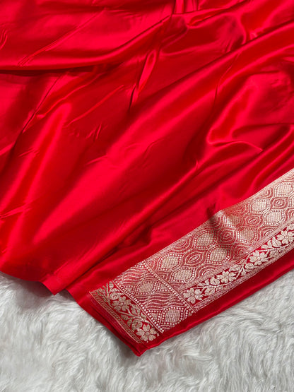 Red Shades Tanchoi Motif Mashru Silk Saree MST-15