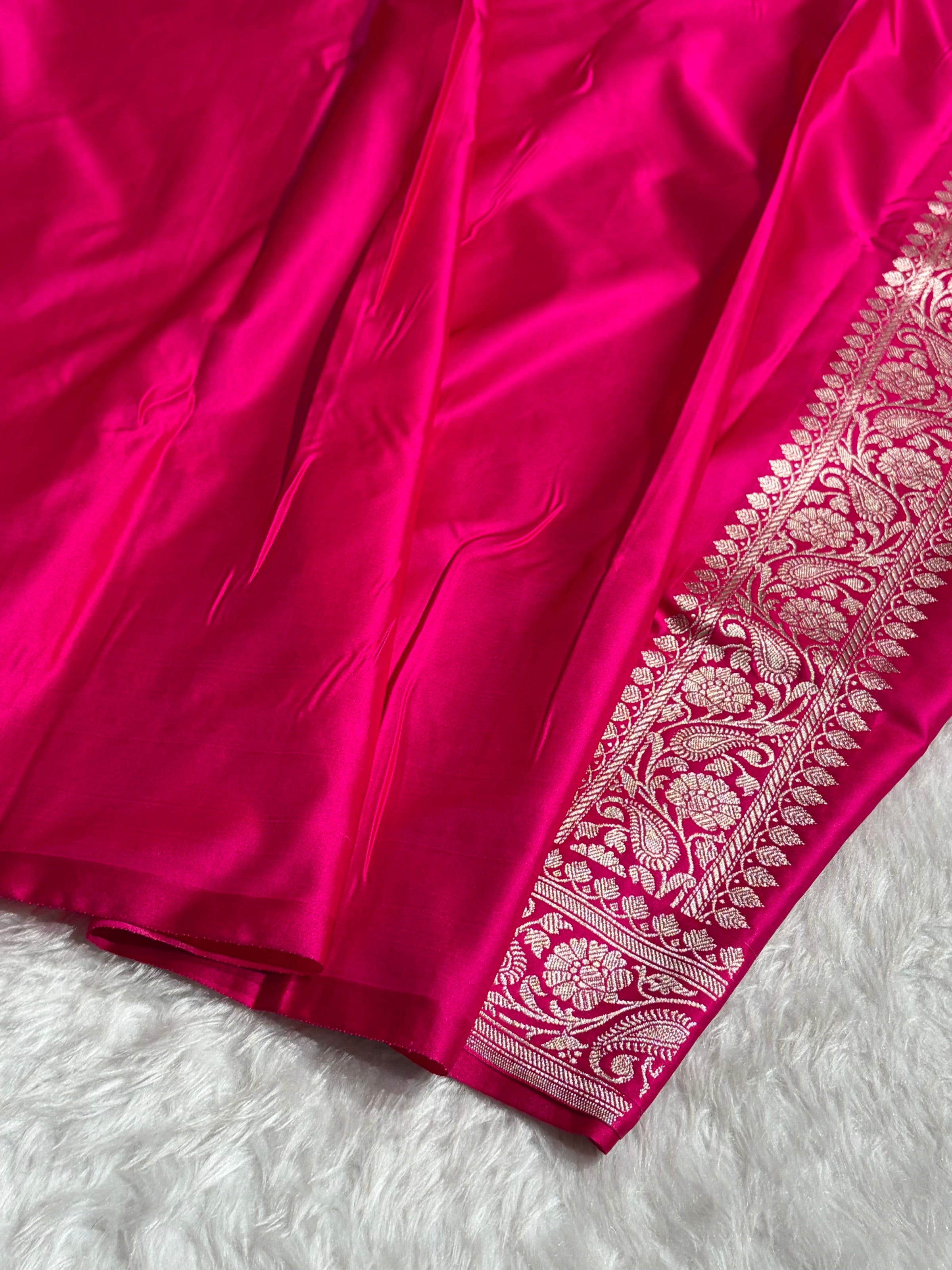 Contrast Mustard/ Rani Shades Banarasi Booti Pattern Mashru Silk Saree MSM-140