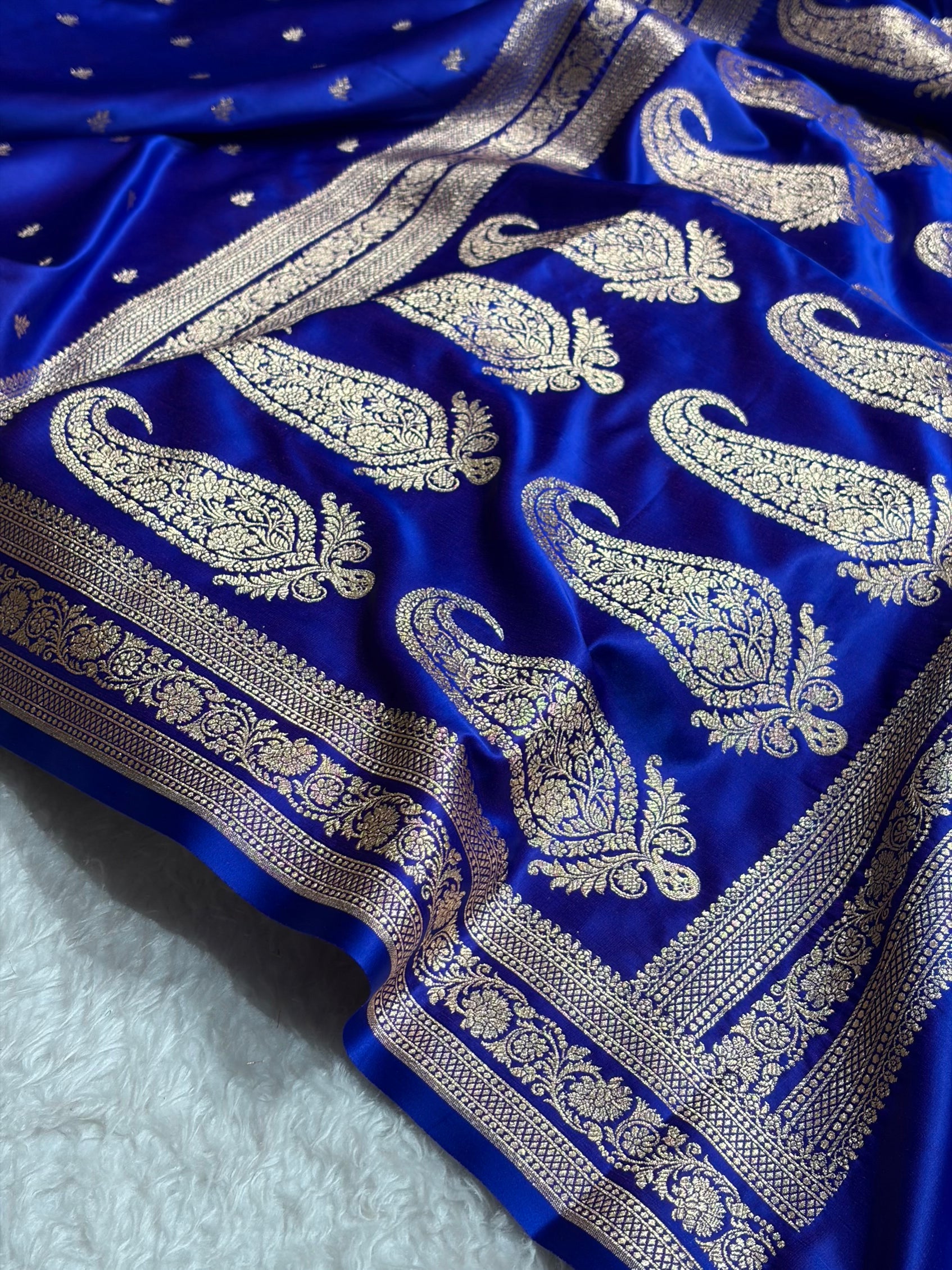 Banarasi Satin Katan Saree With Jaal Pattern in Royal Blue Shades SK125