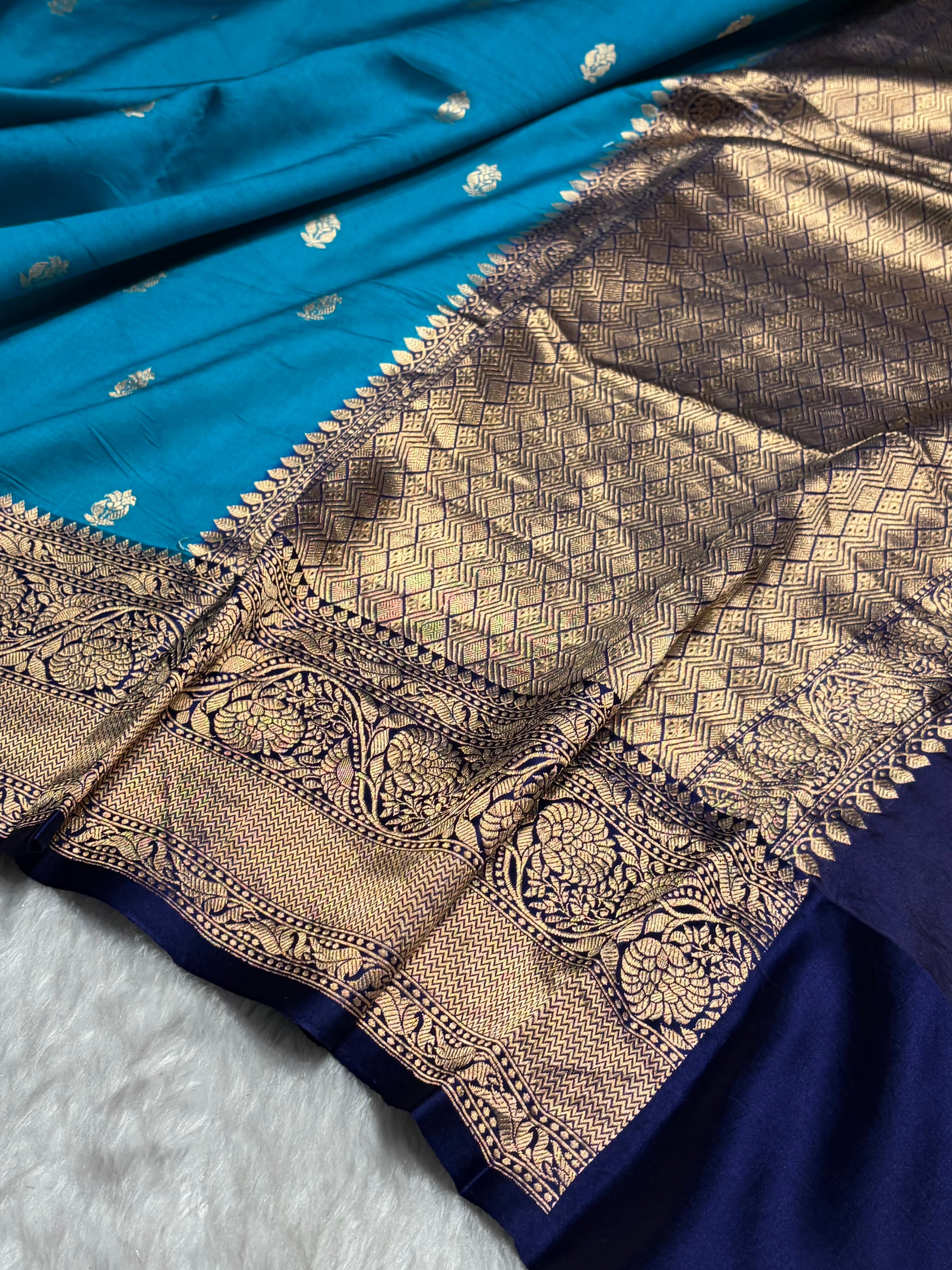 Contrast Firozi with Purple Shades Handwoven Pure Raw Mango Silk RM-56