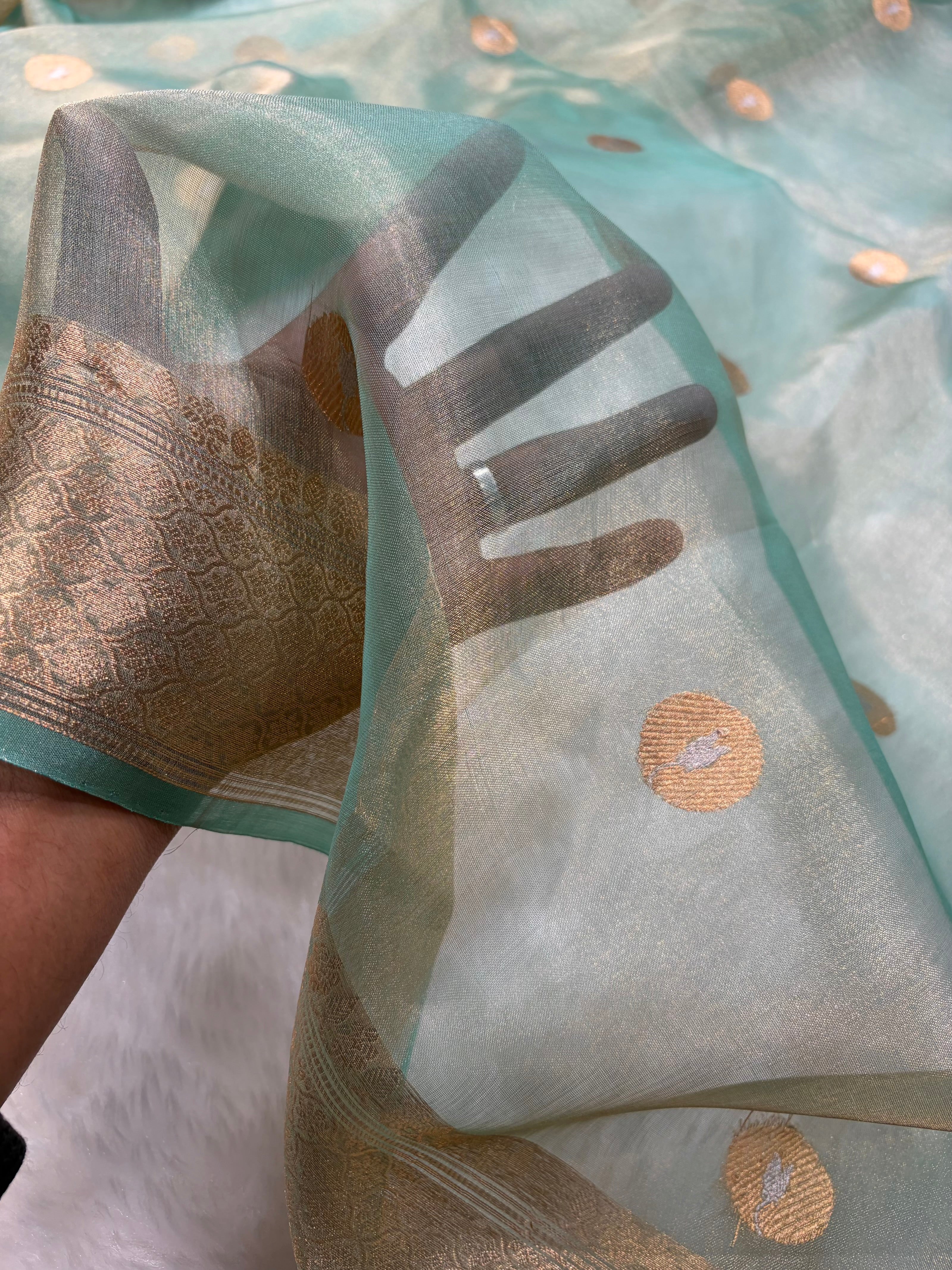 Sea Green Bananasi Floral Shades Pure Tissue Silk Saree PT-40