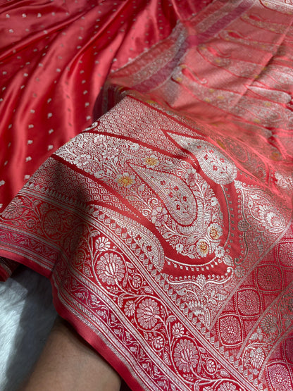 Rusty Peach Shades With Contrast Border Booti Mashru Silk Saree MS78