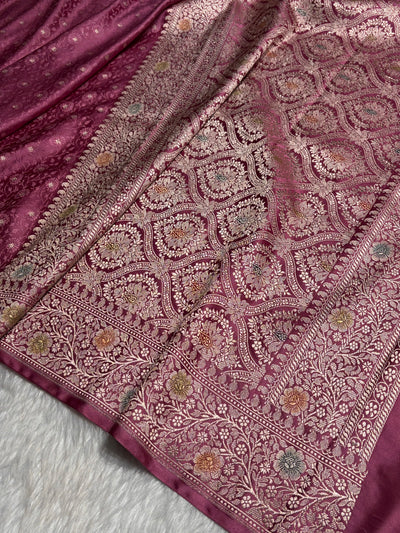 Mauve Shades Minakari Booti Tanchoi Mashru Silk Saree MCS49