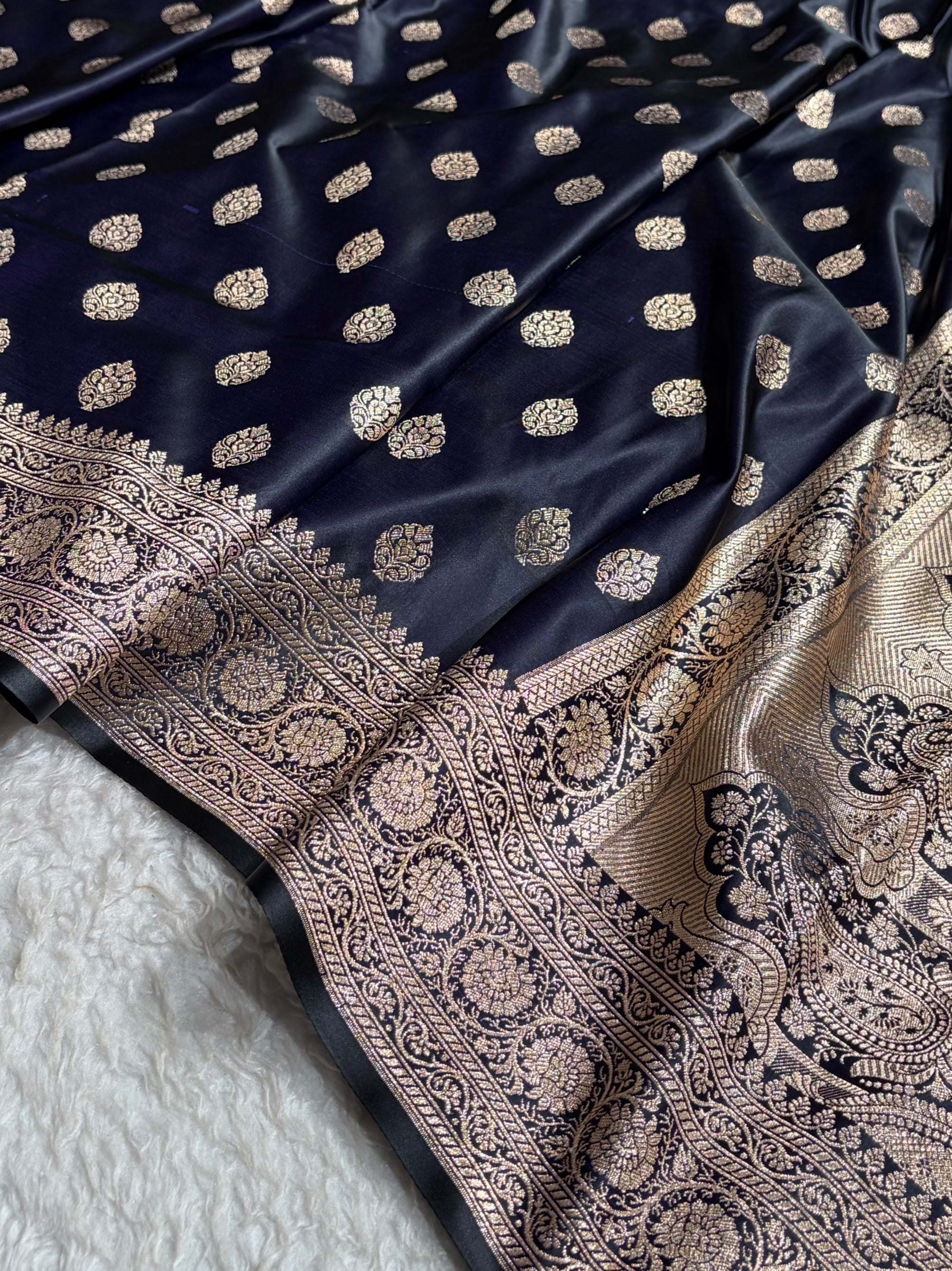 Boota Katan Silk Saree In Dark Navy Blue Shades SK02