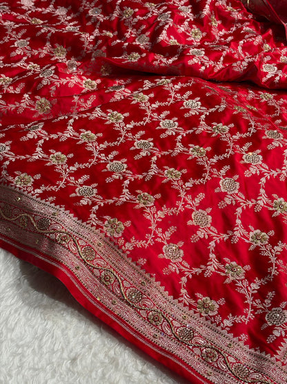 Bridal Red Mashru Silk with Bananasi Ari and swarovski work BMS28