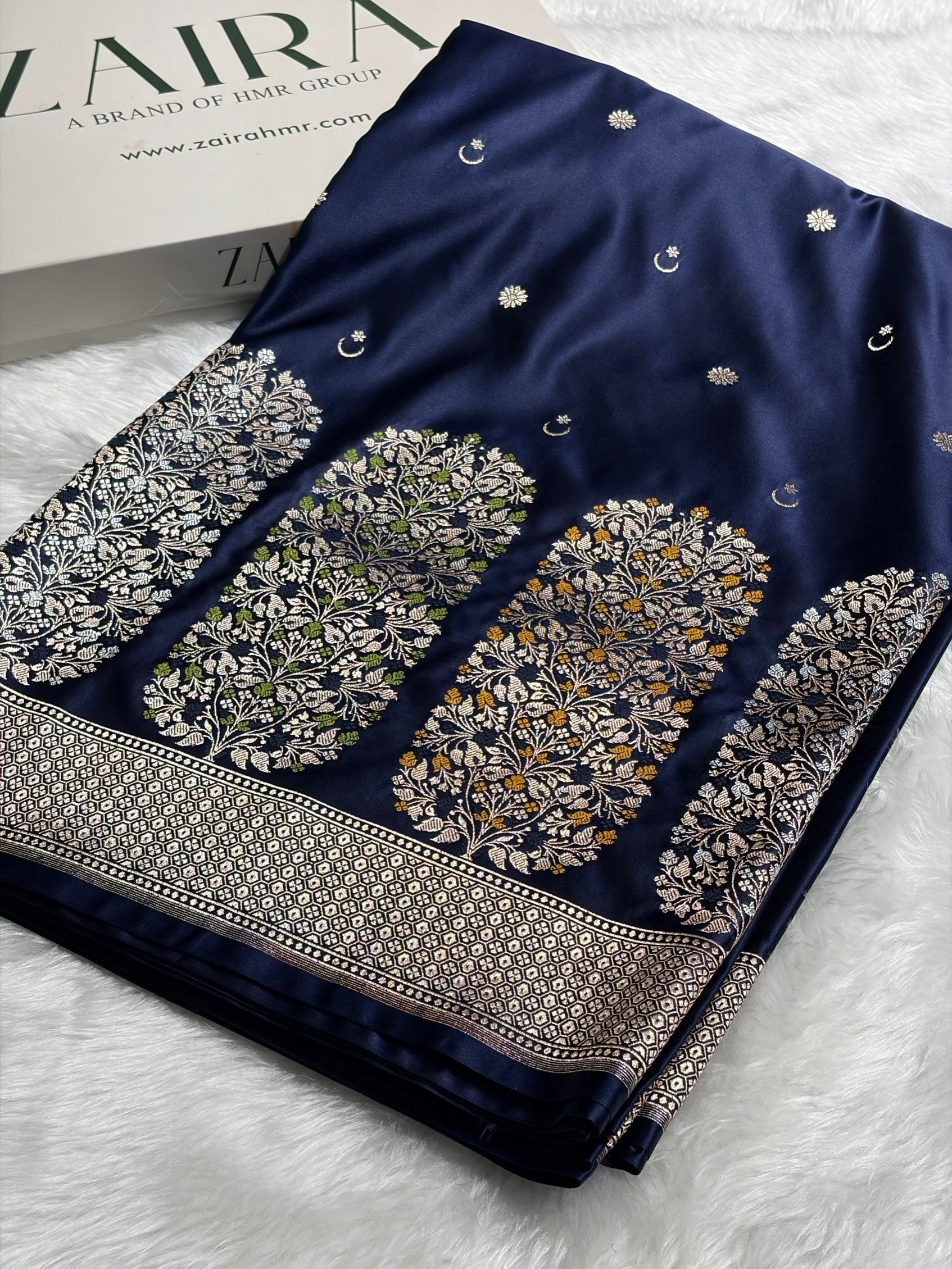 Peacock Shades Banarasi With Floral Minakari Pattern Mashru Silk Saree MSM-131