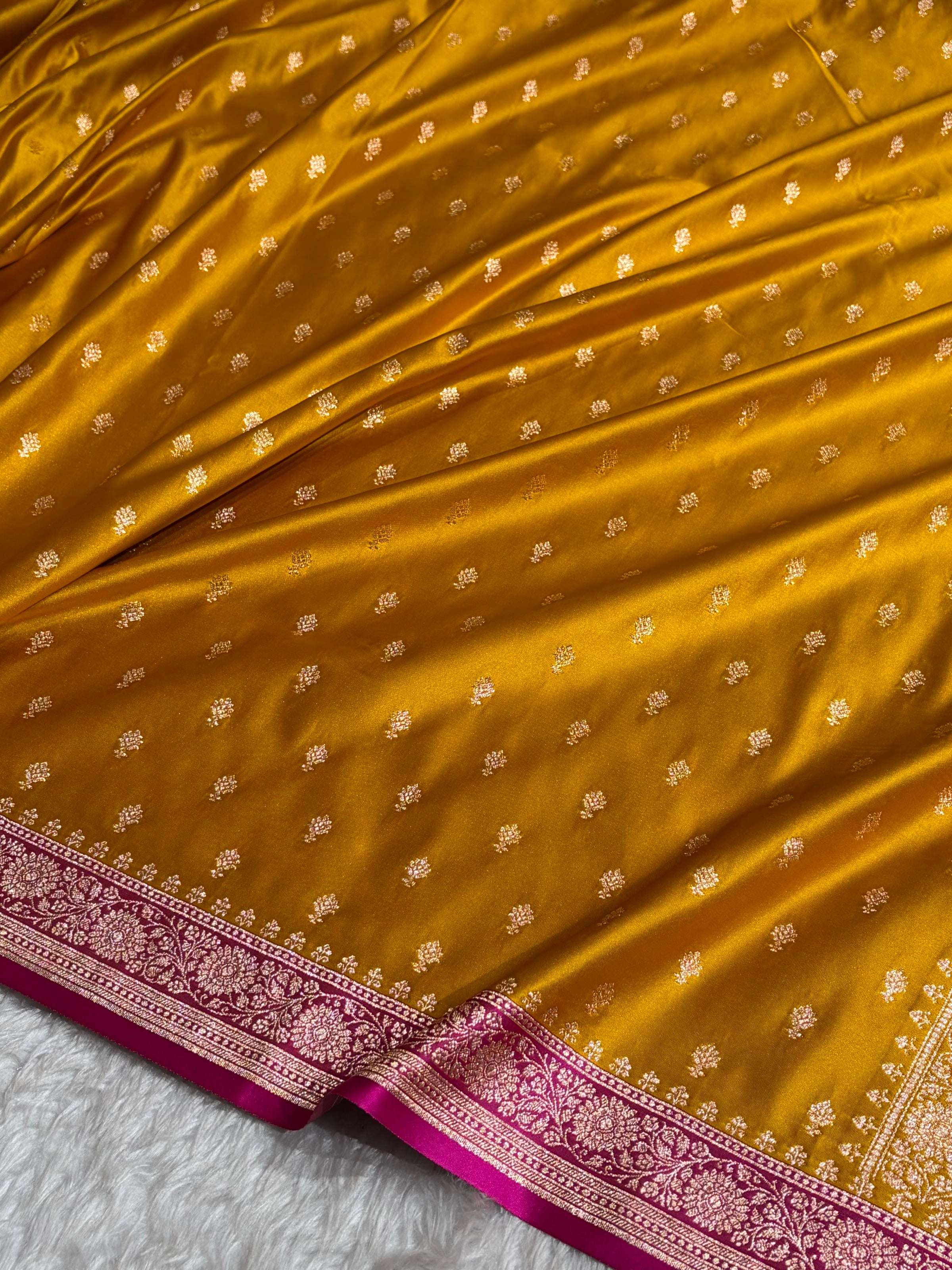 Contrast Mustard / Rani Floral Booti Banarasi Satin Katan Silk Saree SK16