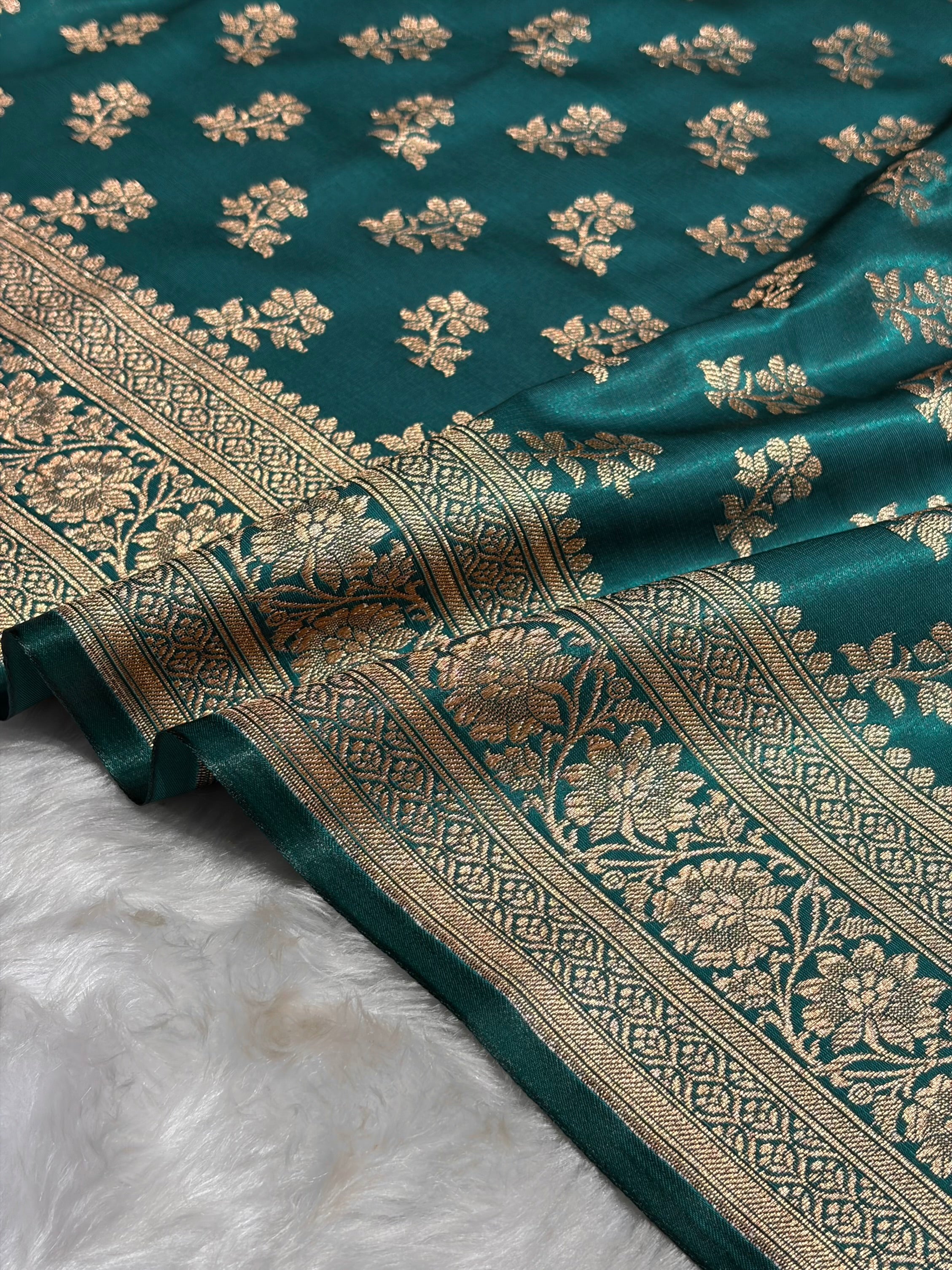 Rama Shades Banarasi Satin Silk Saree SS34