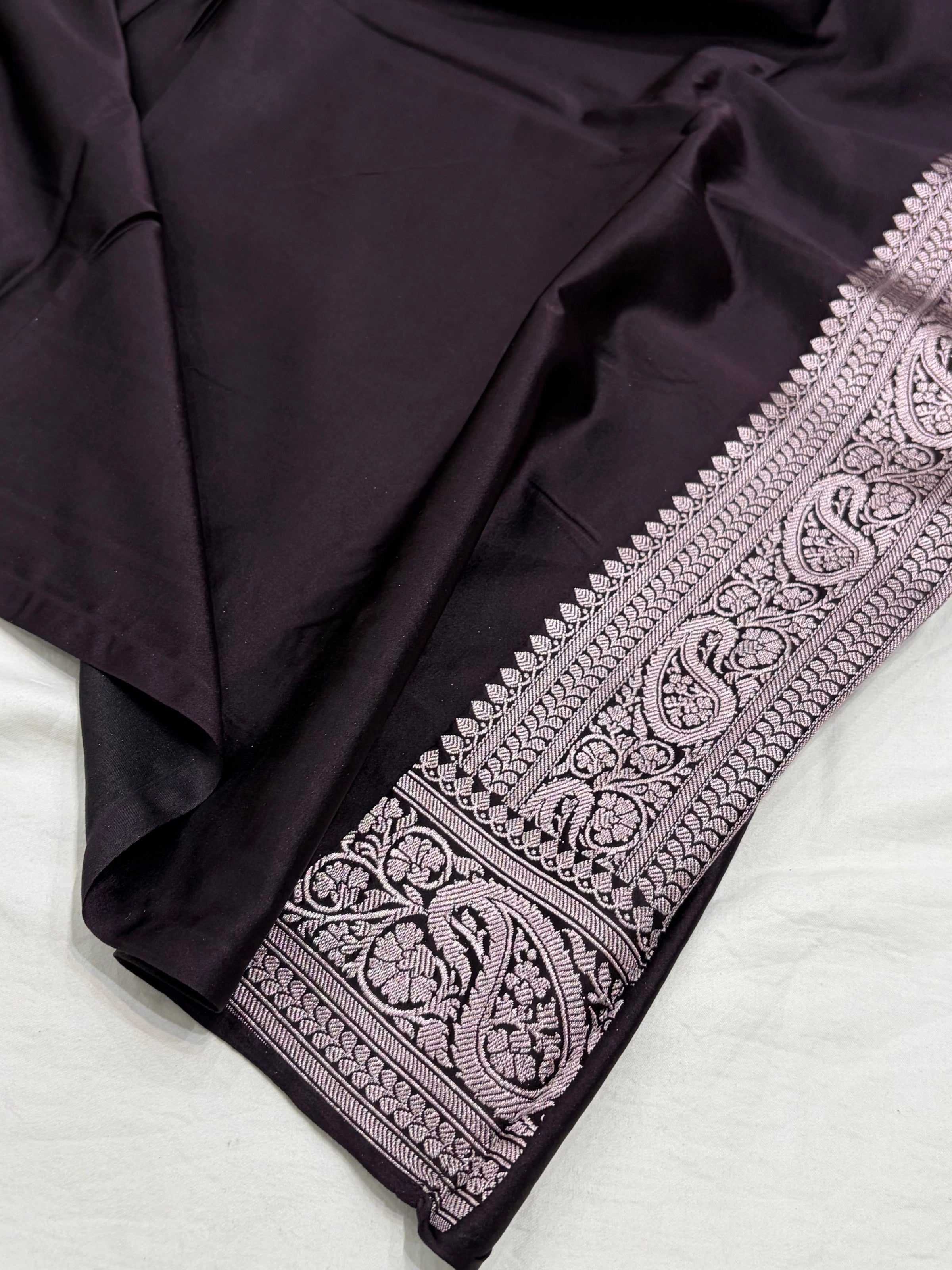 Navy Blue / Black Shade With Booti Pattern Mashru Silk Saree