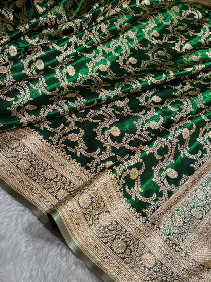 Bottle Green Contrast Shades Jaal Pattern Banarasi Satin Silk Saree SS47