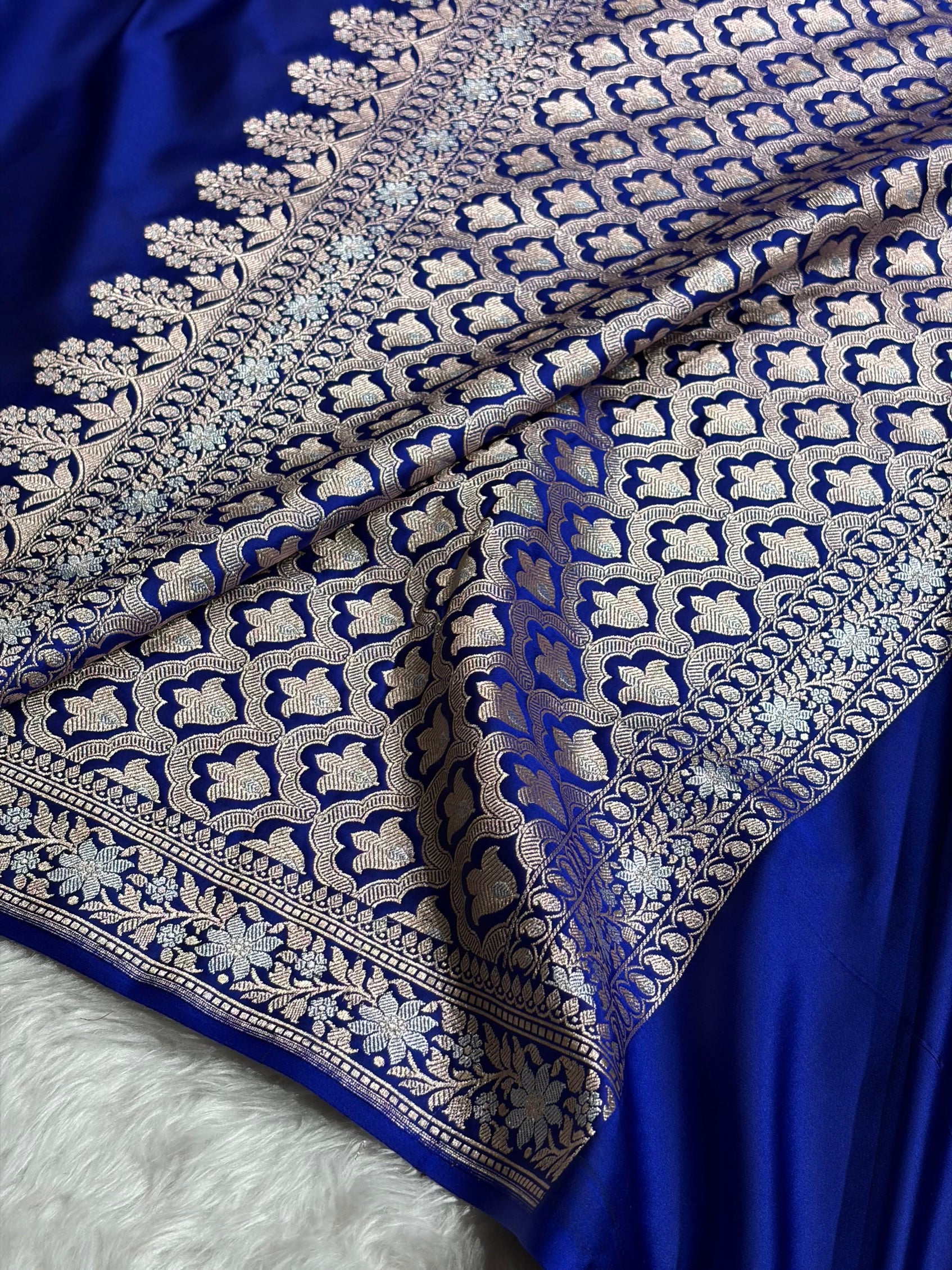 Royal Blue Shades Plain Banarasi With Minakari Floral Border Mashru Silk Saree MSM-123