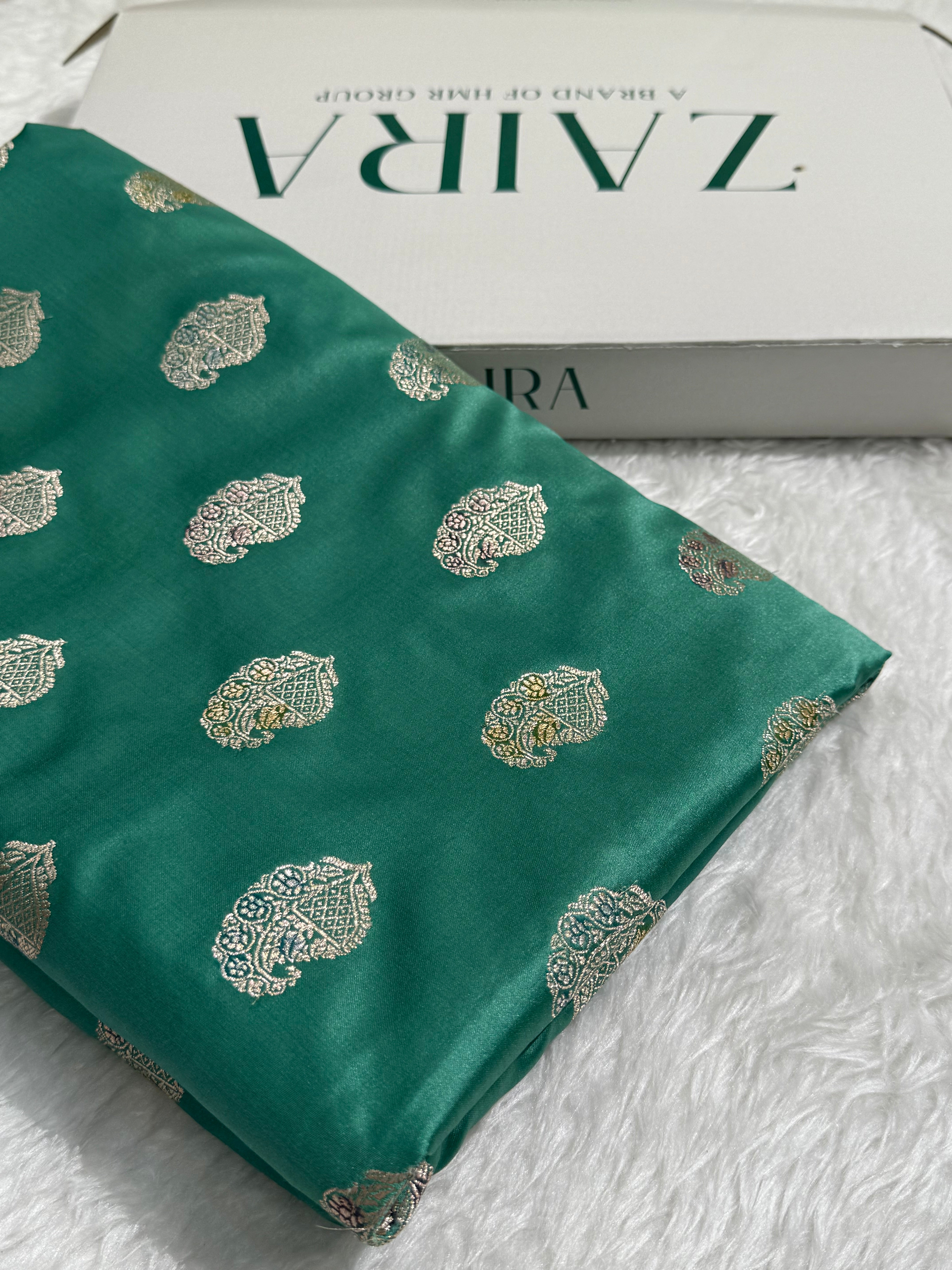 Dusty Peacock Green Shades Minakari Motif Mashru Silk Saree