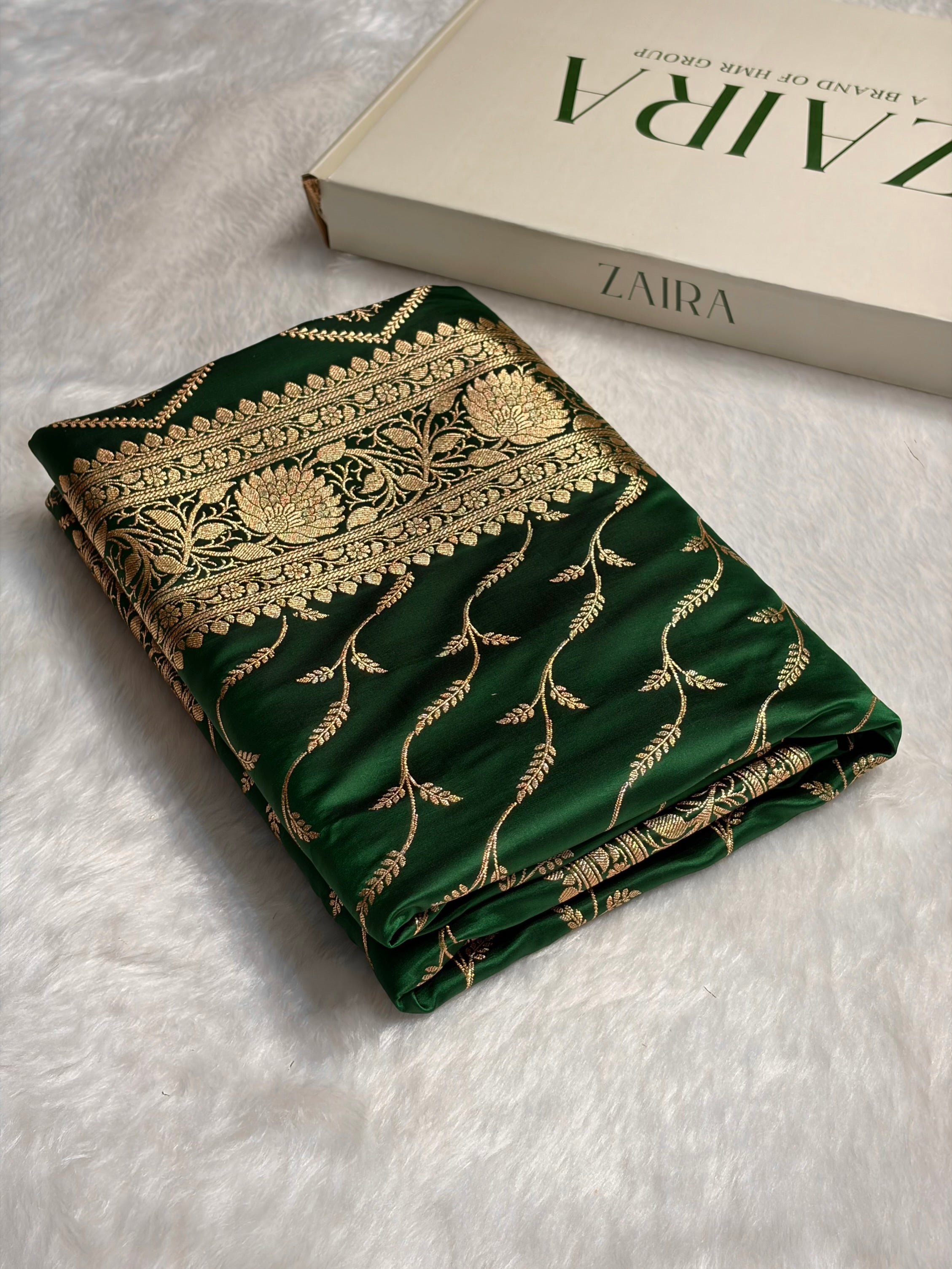 Bottle Green Pattern Satin Katan Silk saree SK37