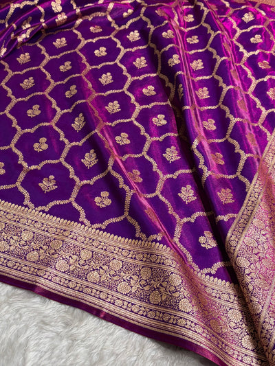 Cross Purple Shades Jaal Pattern Banarasi Satin Silk Saree SS57