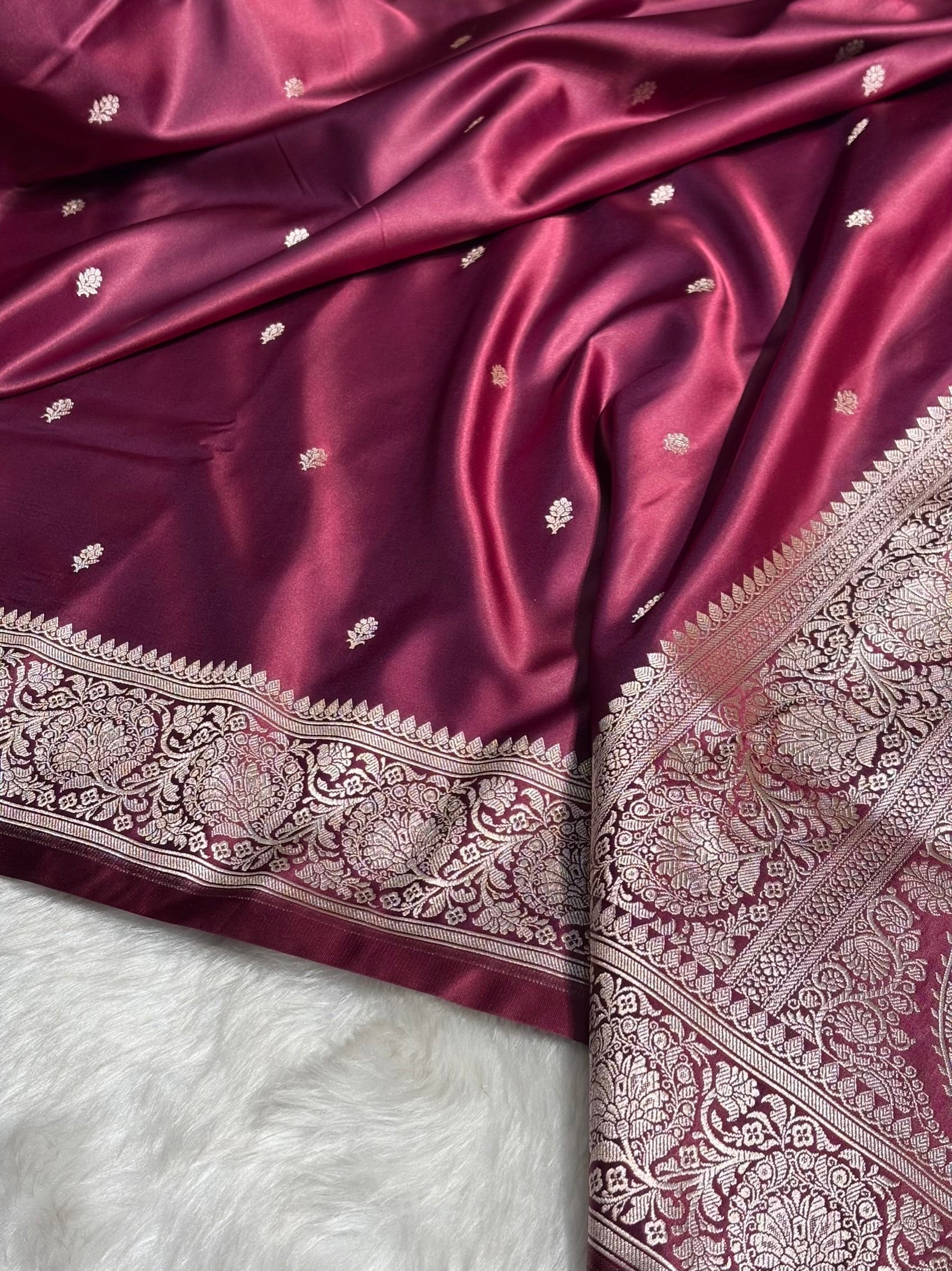Wine Floral Boota With Floral Border Mashru Silk Saree MSM-81