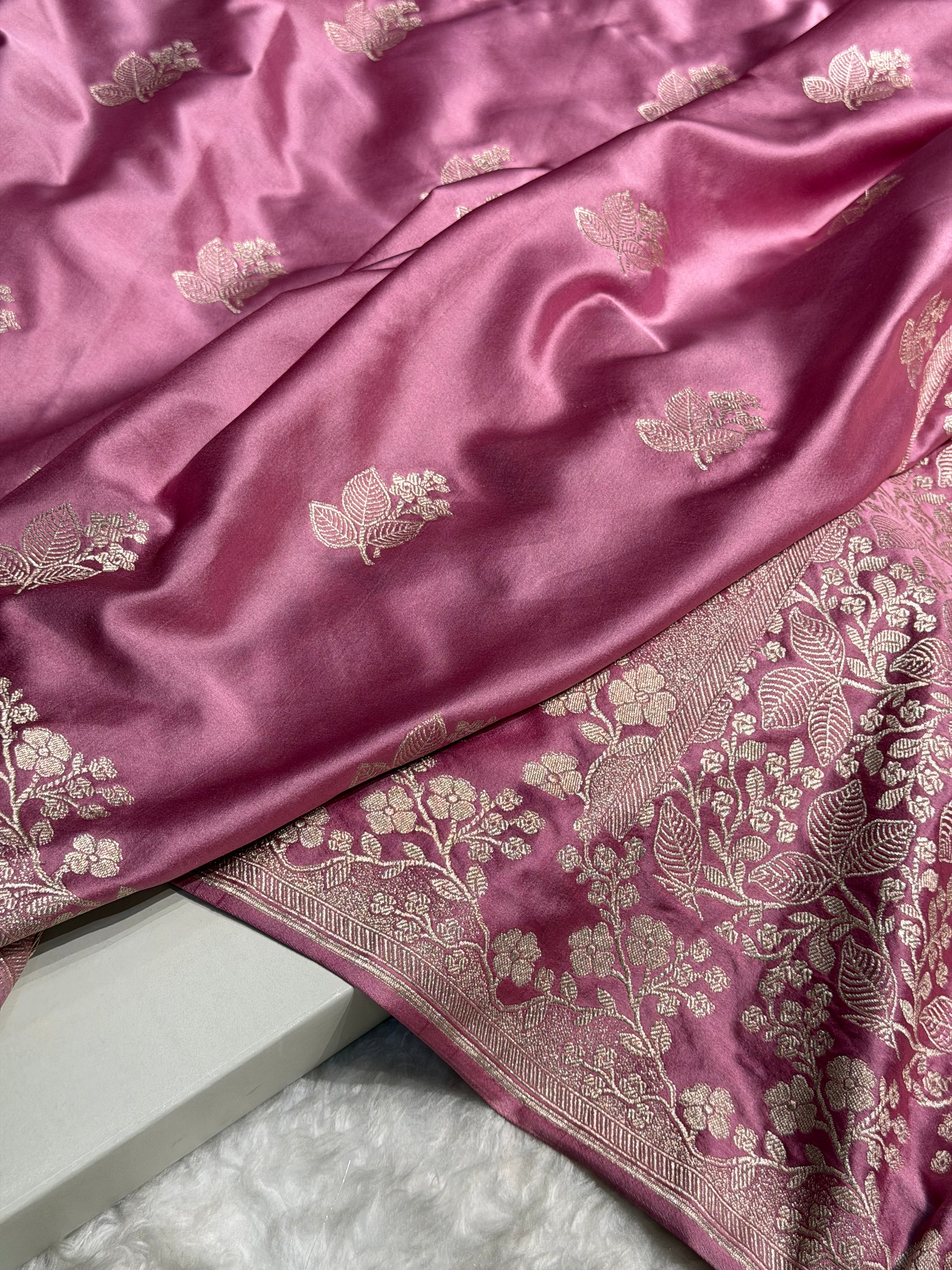 Banarasi Plain Mauve Pink Shades Mashru Silk Saree MS83