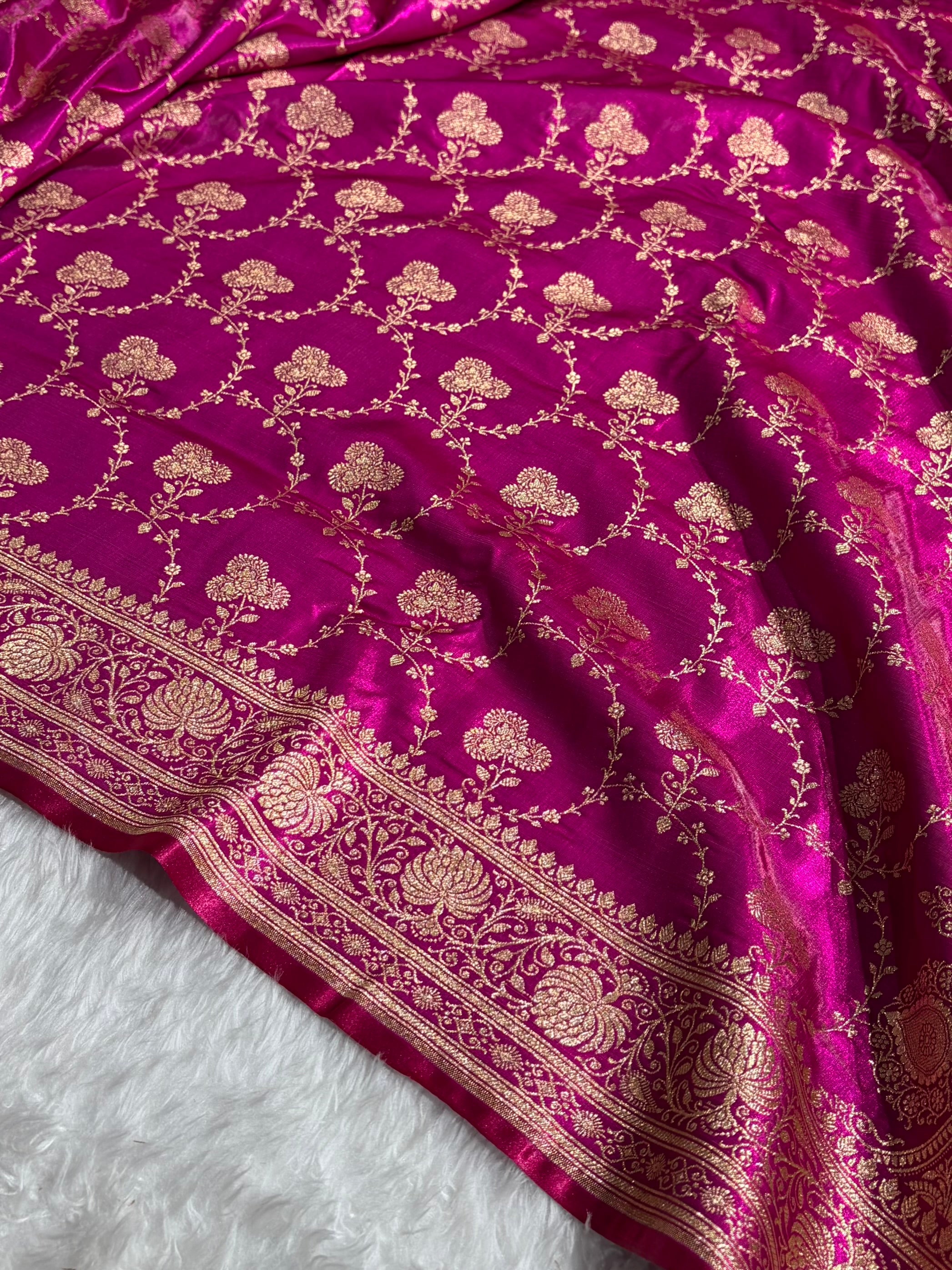 Banarasi Satin Silk Saree Jaal in Magenta Shades SS23