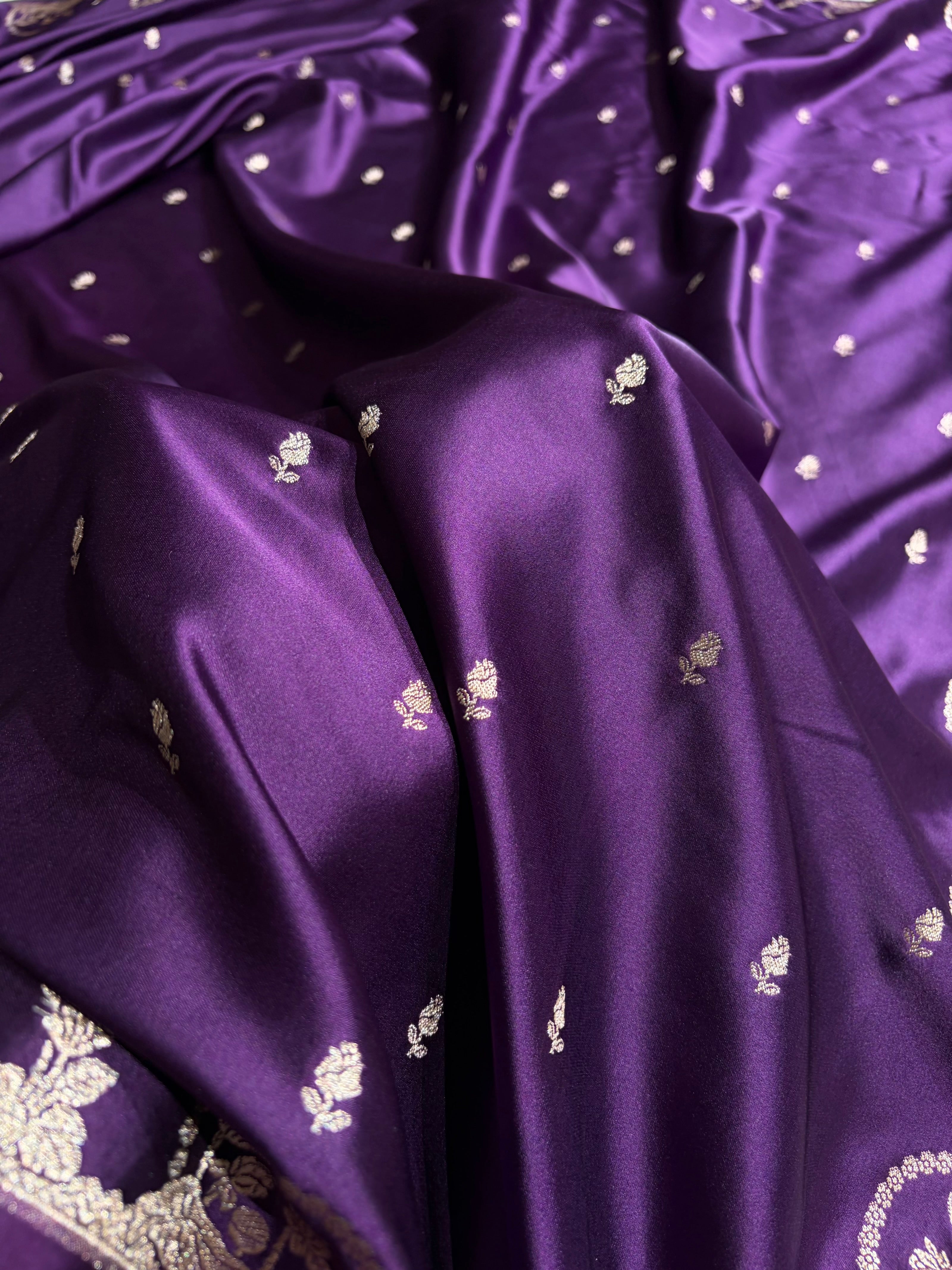 Banarasi Purple Shades With Floral Mashru Silk Saree MS91