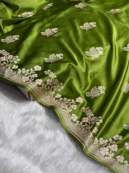 Banarasi Mehendi Shades With Floral Border Mashru Silk Saree MS83
