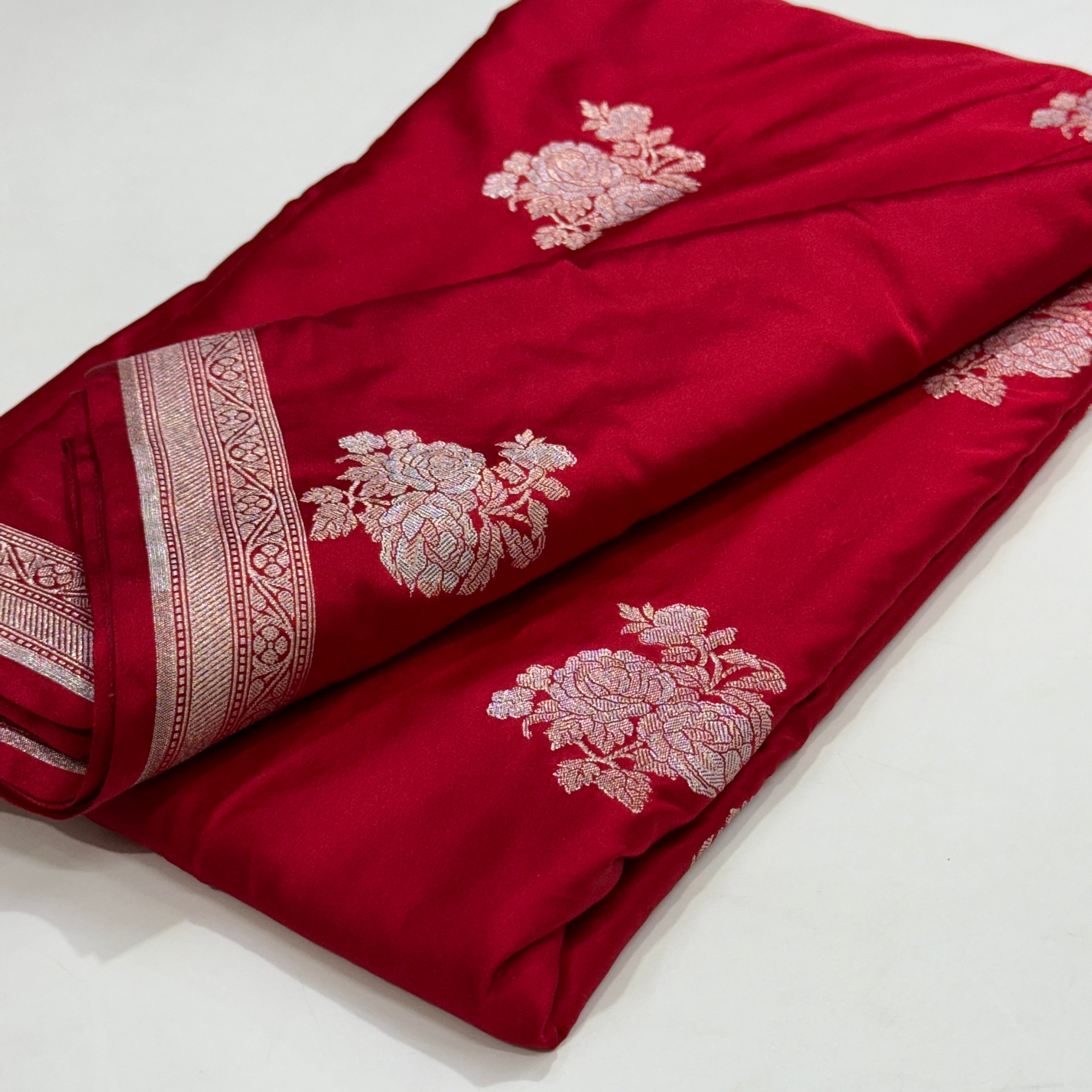 Tomato Red Sona Rupa Floral Motif Mashru Silk Saree