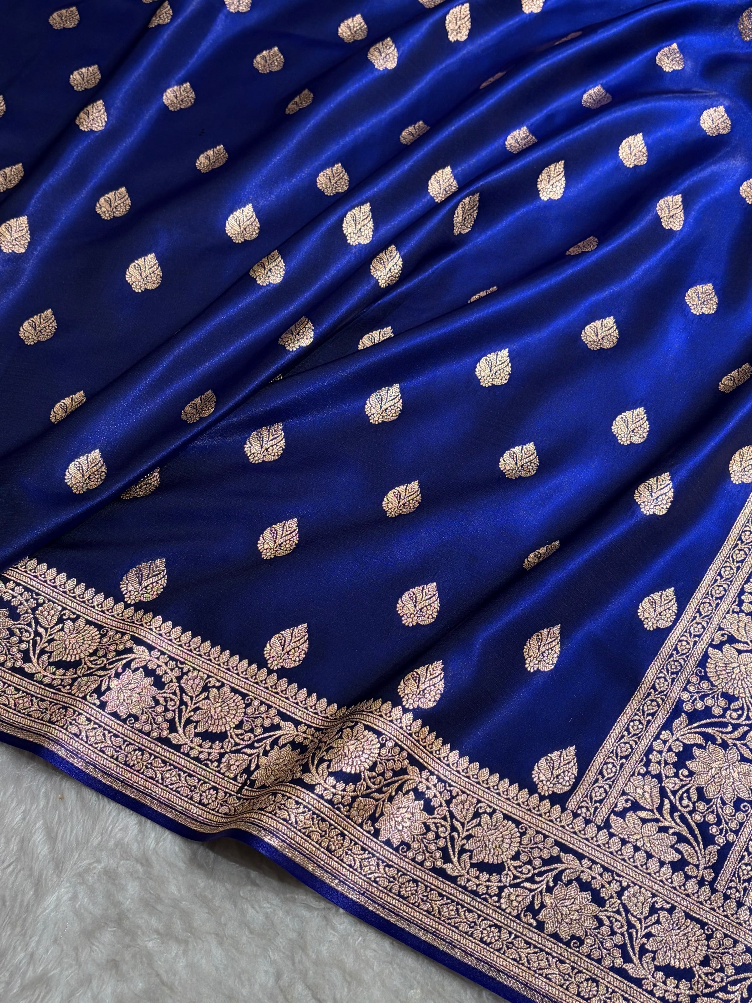 Royal Blue Shades Booti Pattern Banarasi Satin Silk Saree SS58