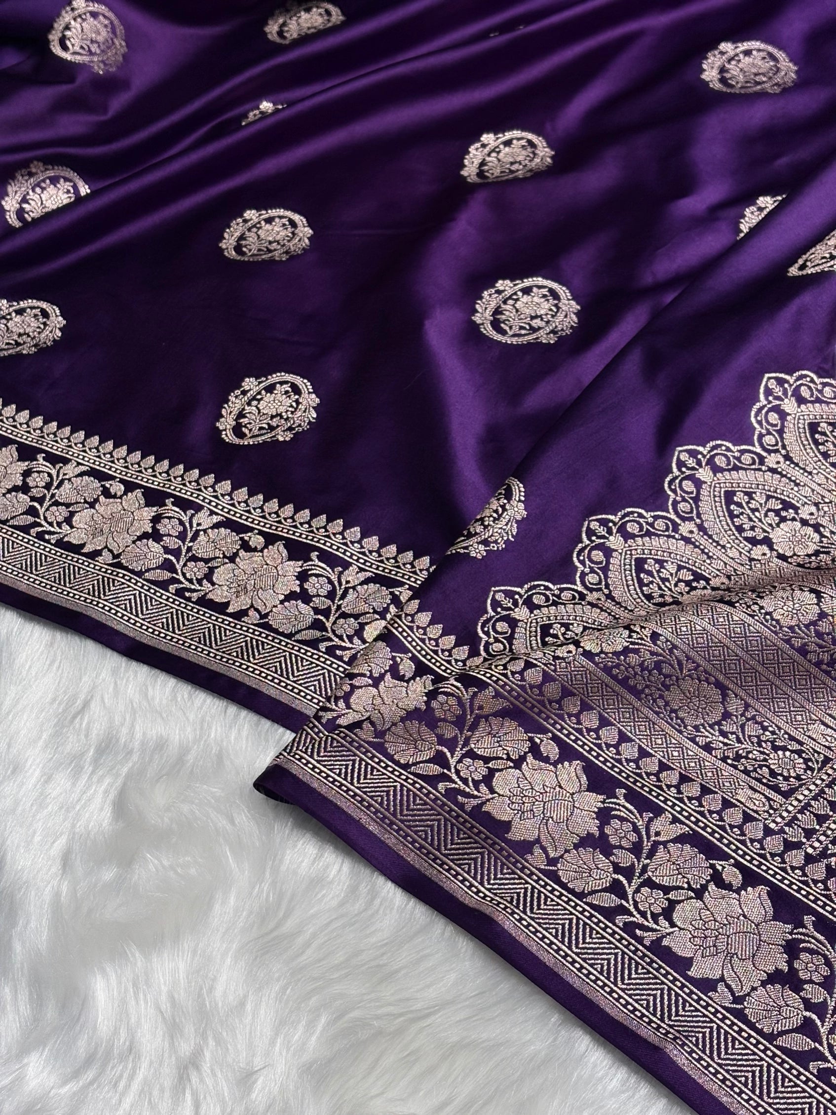 Dark Purple Shades Boota Mashru Silk Saree MS24