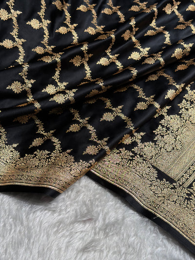 Banarasi Satin Katan Saree Floral Cross Pattern in Black Shades SK147