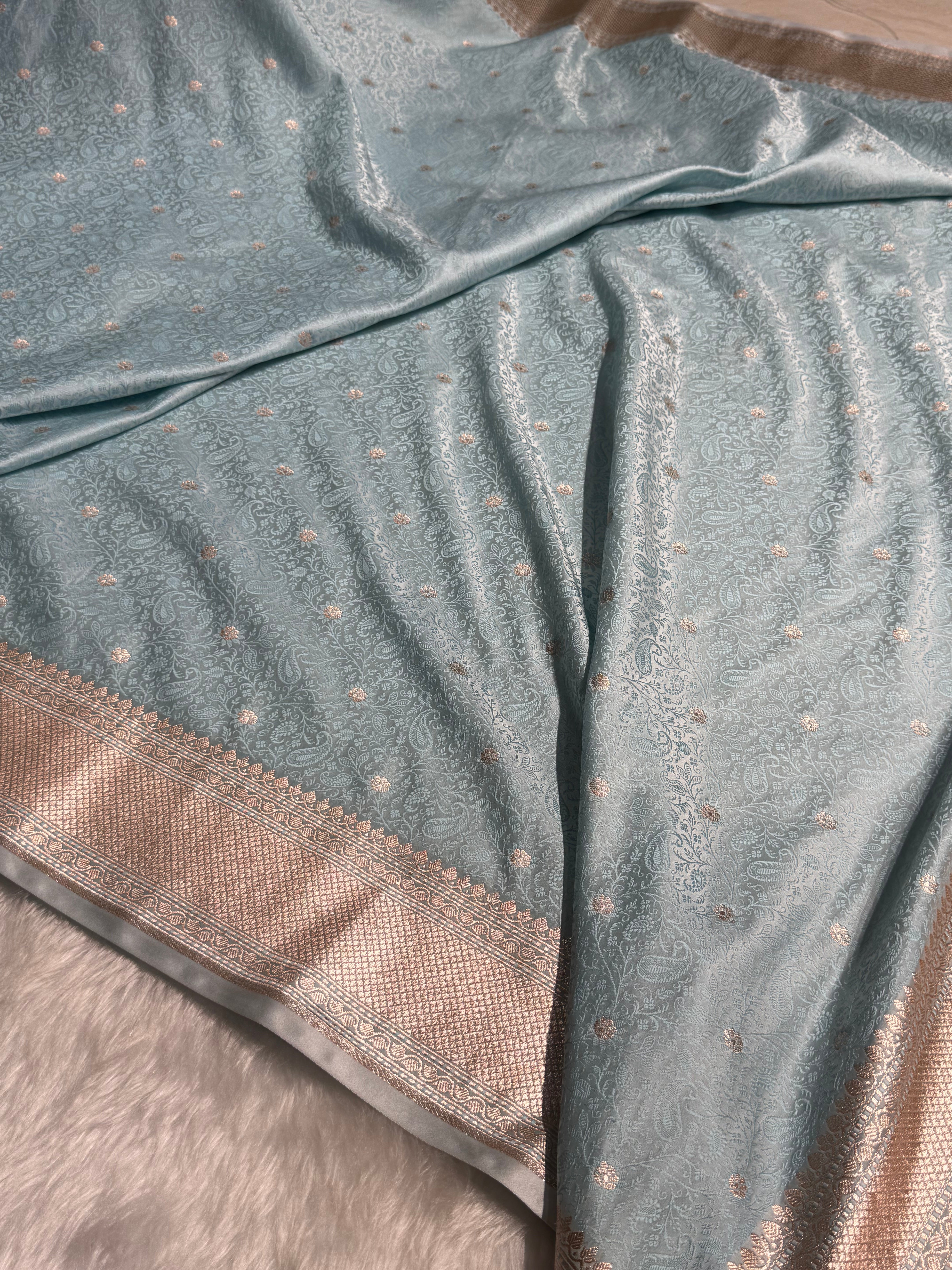 Powder Blue Shades Tanchoi Motif Mashru Silk Saree