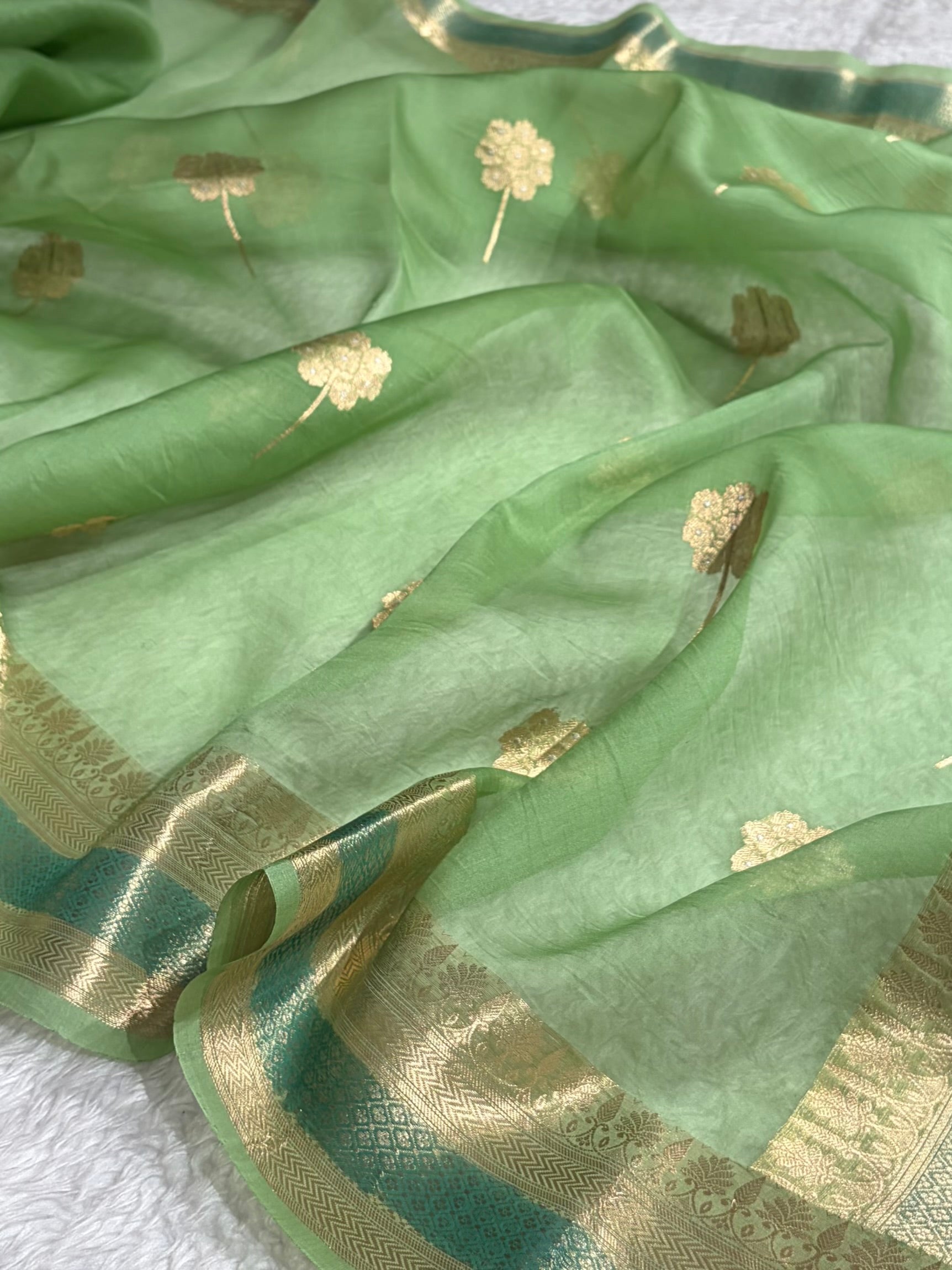 Banarasi Pure Organza Pista Green Shades With Minakari Boota Banarasi Silk Saree PO-36