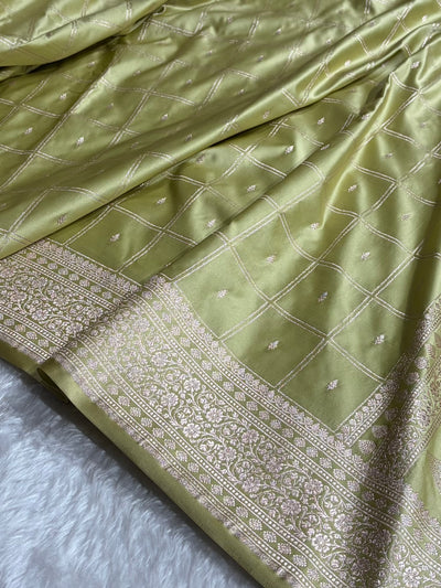 Pista Shades Banarasi With Floral Border Mashru Silk Saree MSM-124