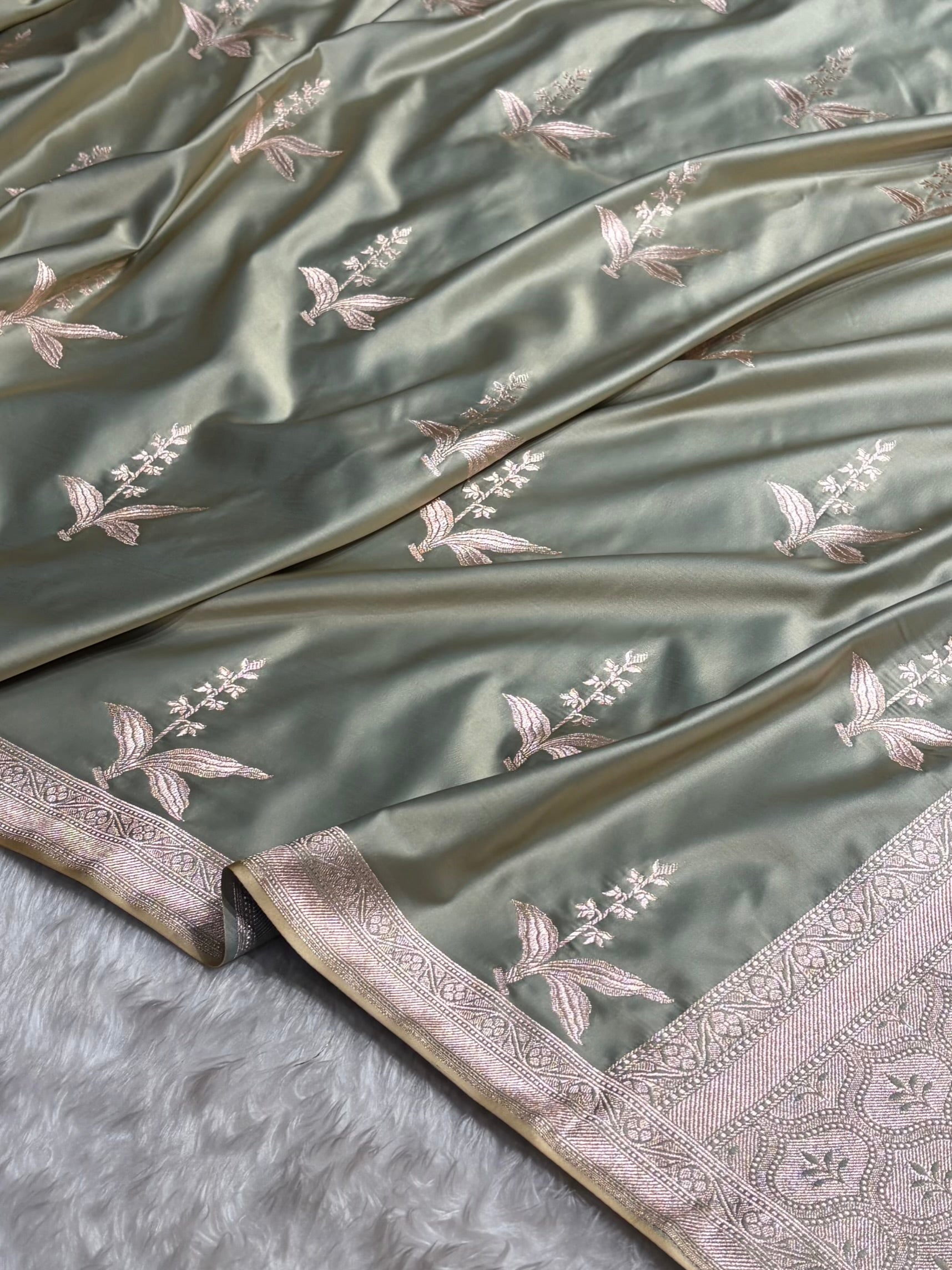 Pastel Pista Floral Motif Mashru Silk Saree MSM-04