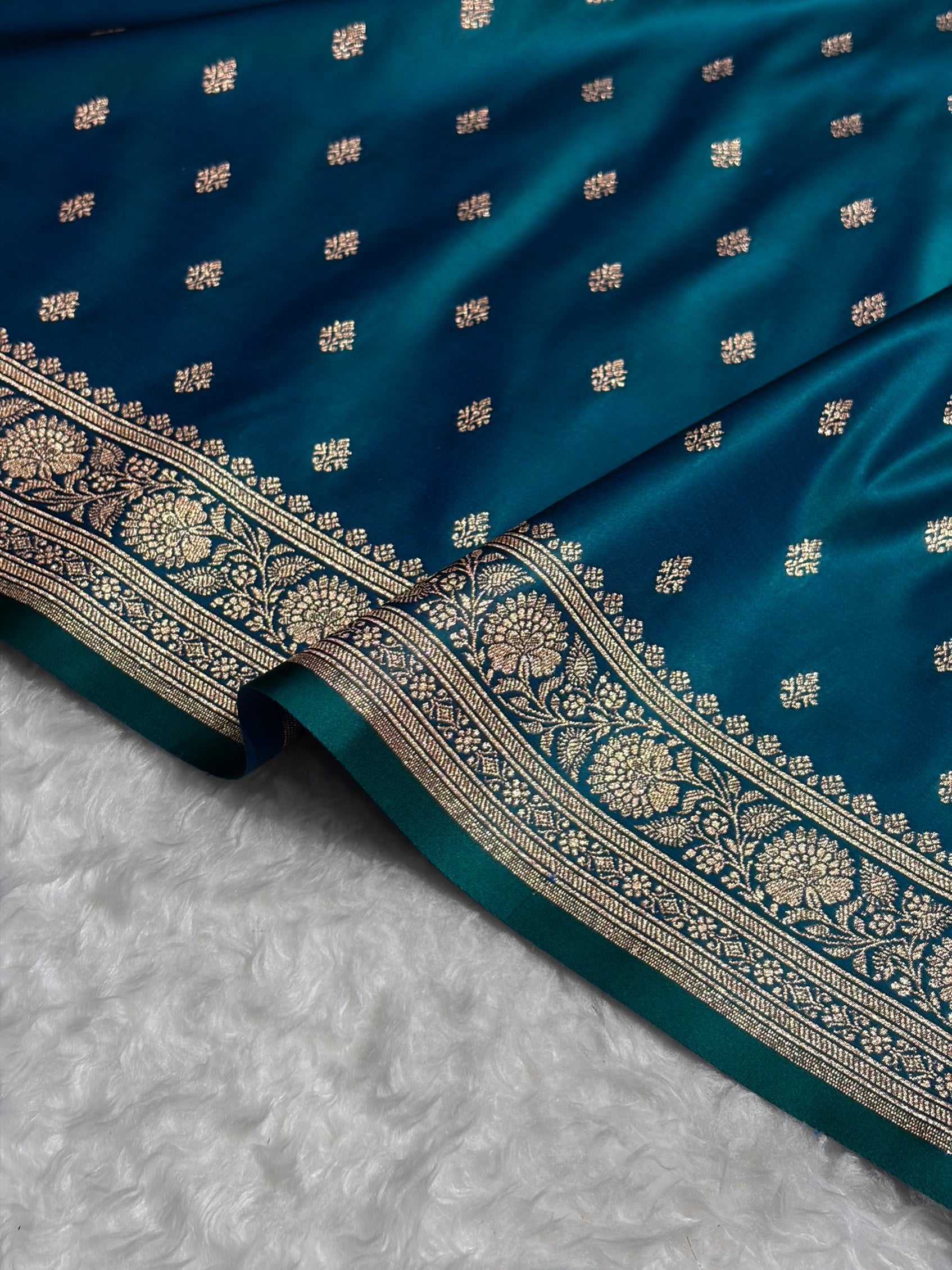 Banarasi Boota Katan Silk Saree In Peacock Shades SK03