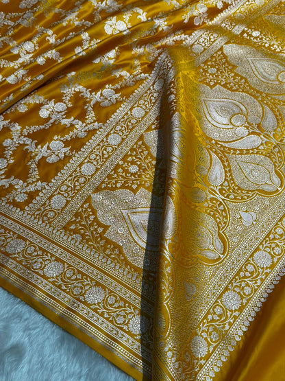 Mustard Shades Banarasi With Floral Jaal Pattern Mashru Silk Saree MSM-130