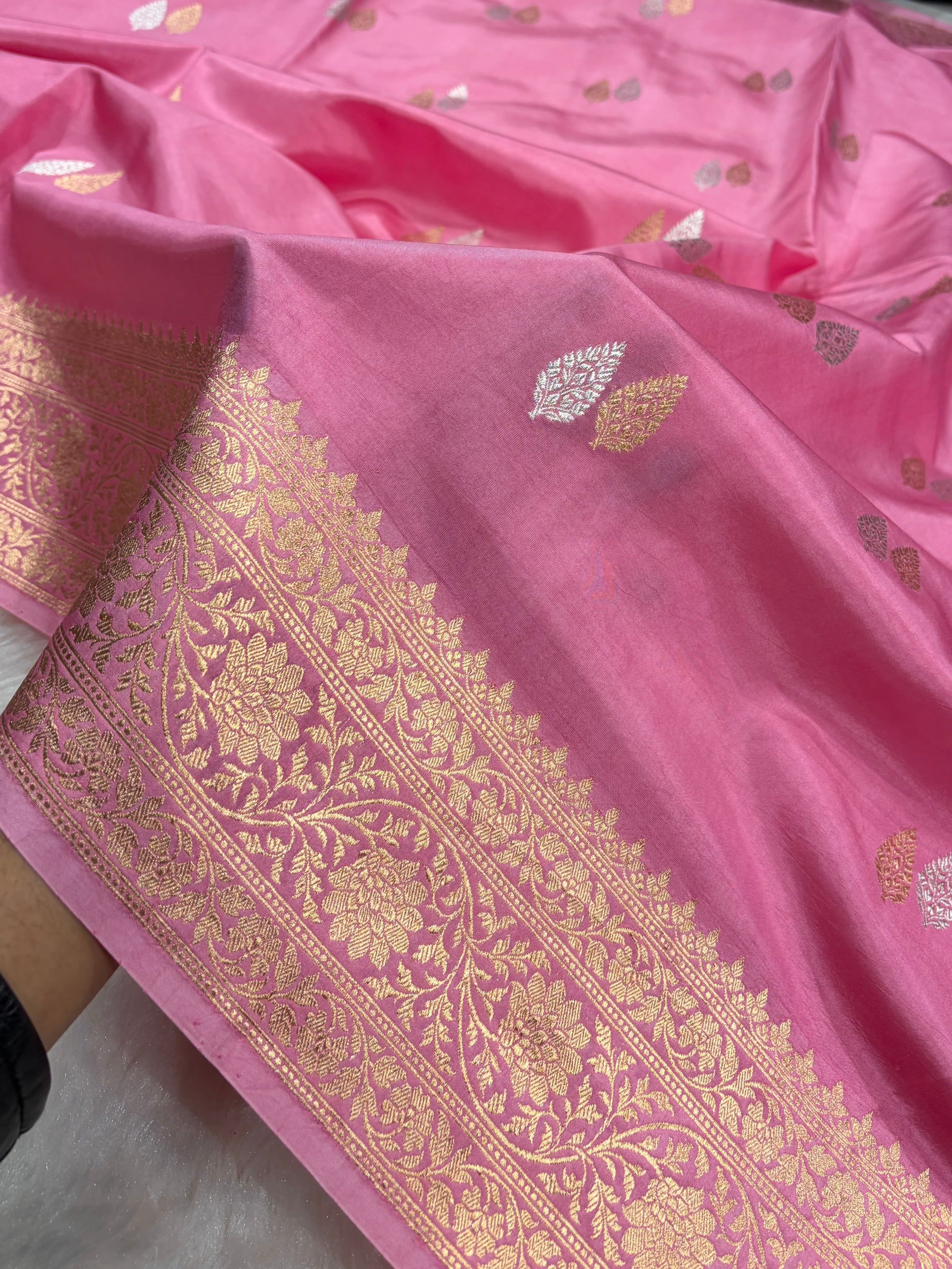 Banarasi Baby Pink Shades Boota Handwoven Pure Katan Paper Silk RM-76