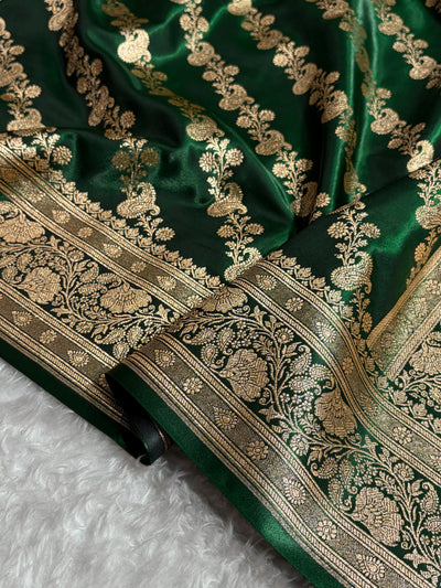 Banarasi Bottle Green Shades Cross Pattern Banarasi Satin Silk Saree SS51