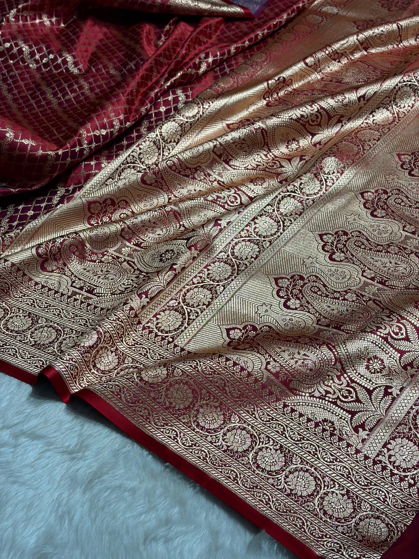 Magnetic Red Banarasi Brocade Soft Katan Silk Saree SKB-01