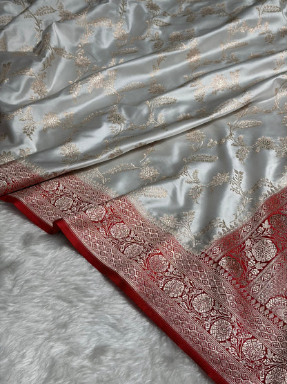 White with Red Contrast Jaal Mashru Silk Saree MS23
