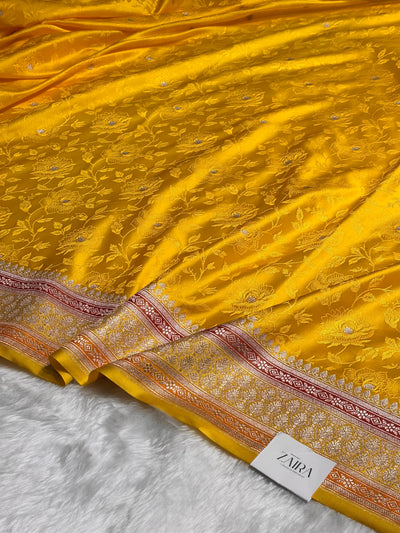 Yellow Shades Minakari Tanchoi Floral Booti Mashru Silk Saree MCS59