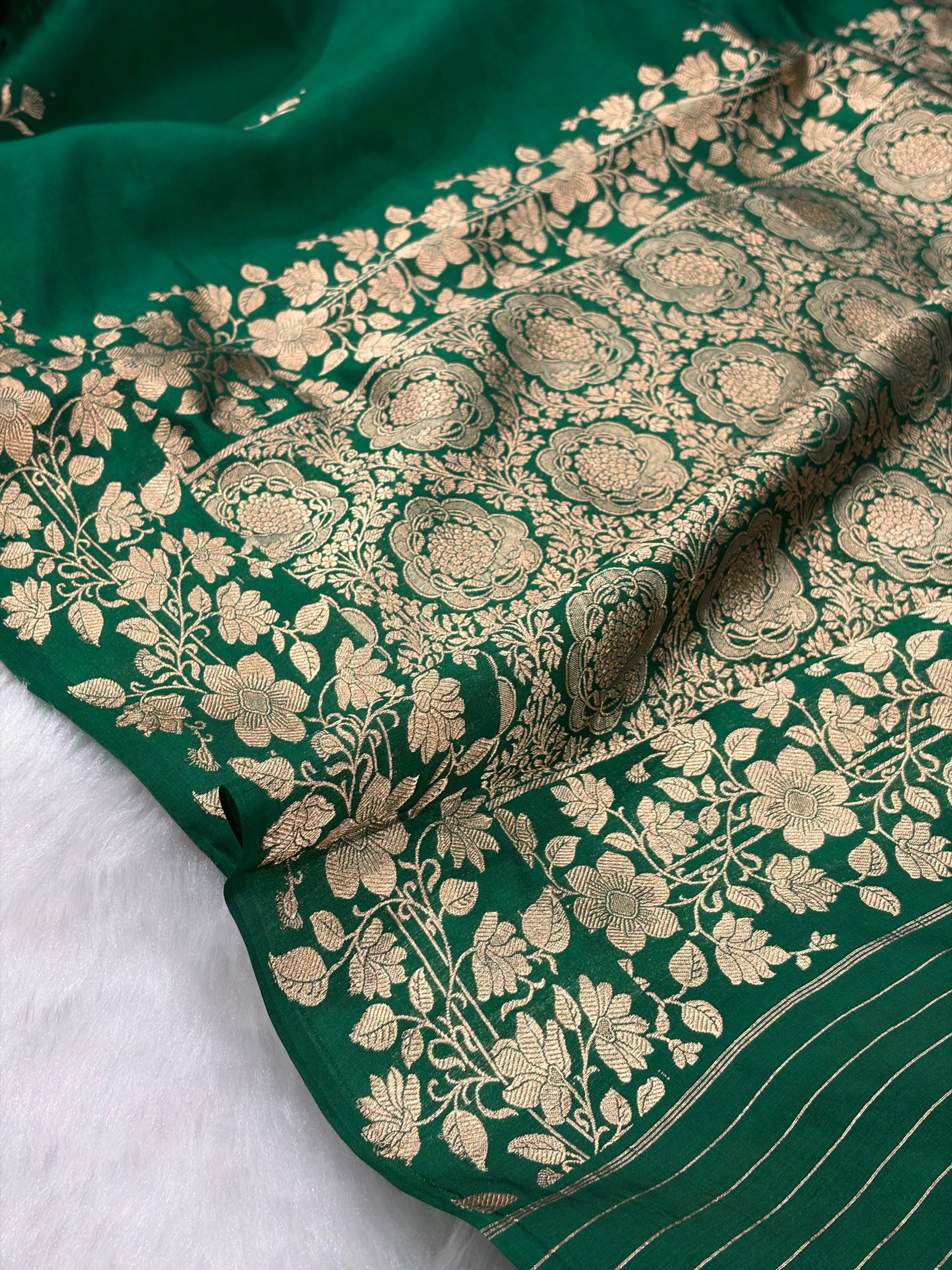 Banarasi Bottle Green Shades Boota Handwoven Pure Paper Silk RM-80