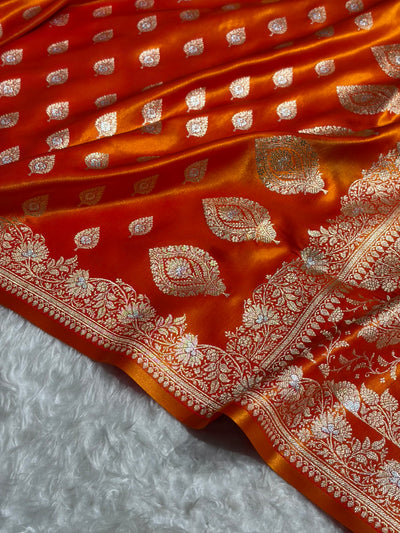 Banarasi Fire Gold Shades Minakari Booti Pattern Banarasi Satin Silk Saree SS60