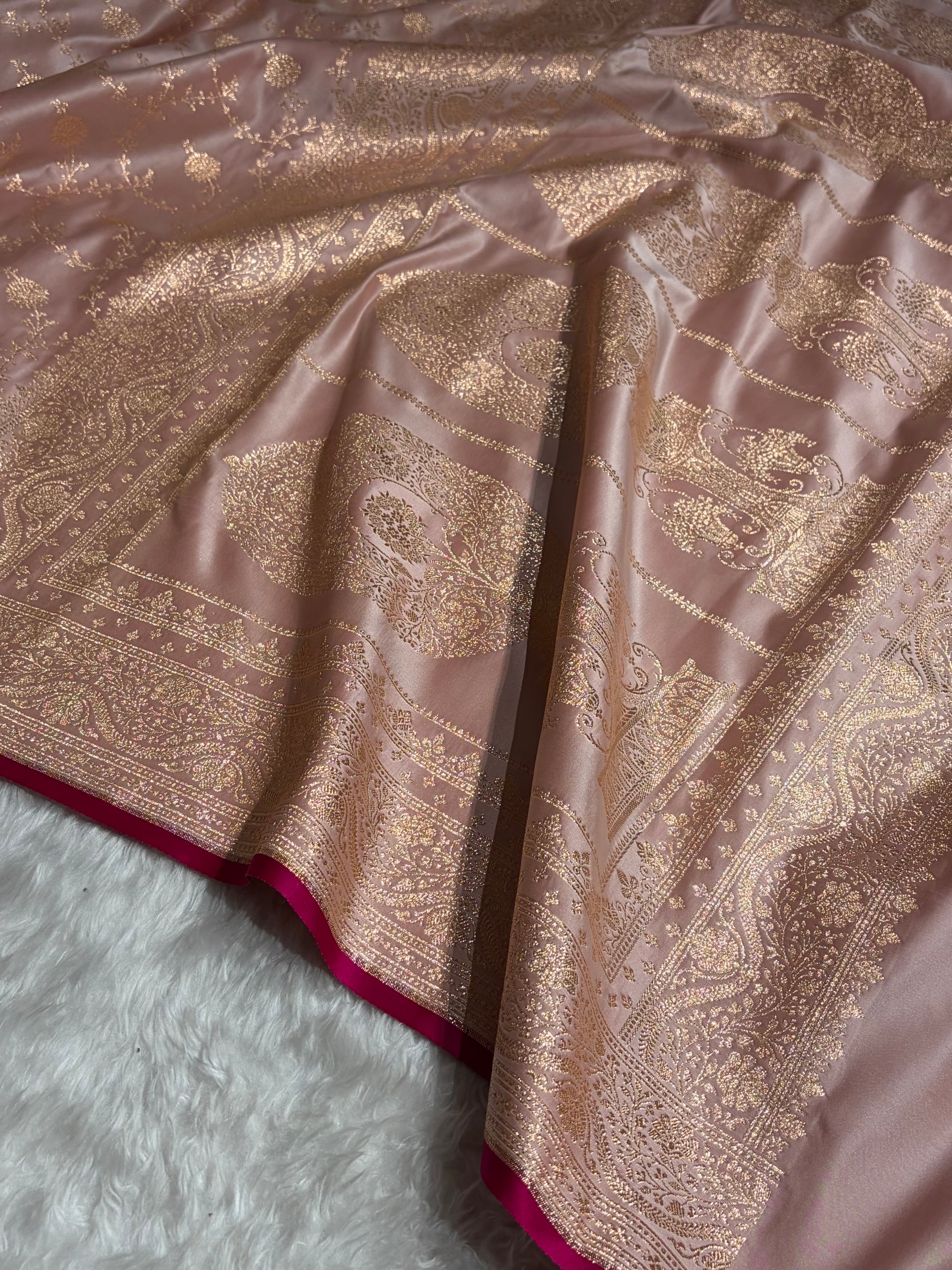 Rose Gold Floral Booti Banarasi Satin Katan Silk Saree SK15